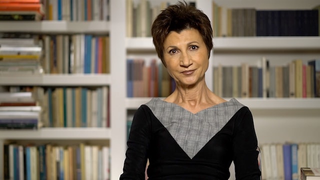 Carla Maria Russo, Le nemiche