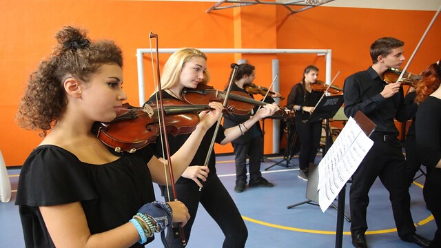 MUSICA E DANZA