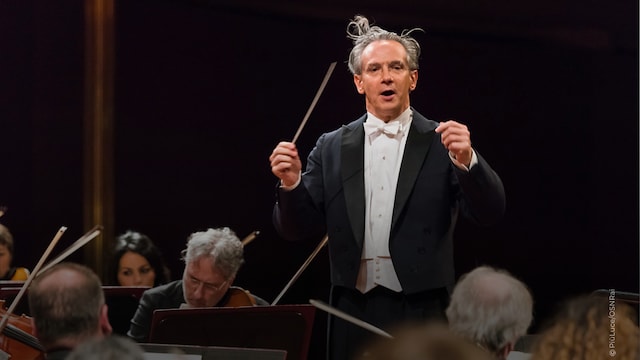 Fabio Luisi inaugura la stagione dell'Orchestra Rai con la "Resurrezione" di Mahler