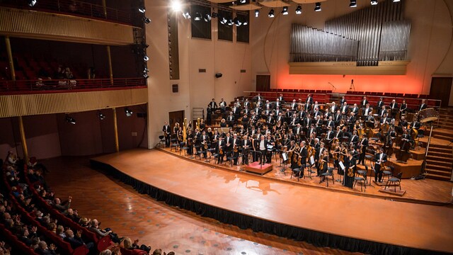L'Incompiuta di Schubert e brani dal "Crepuscolo degli Dei" di Wagner per James Conlon