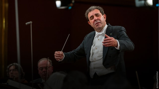 Daniele Gatti, nuovo Direttore della Staatskapelle di Dresda, tra Mozart e Šostakovič