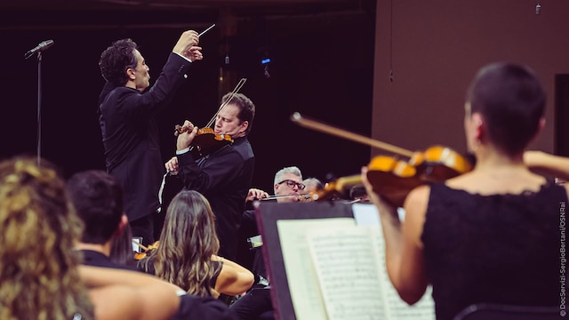 Orozco-Estrada e Szeps-Znaider inaugurano la stagione dell'Orchestra Rai