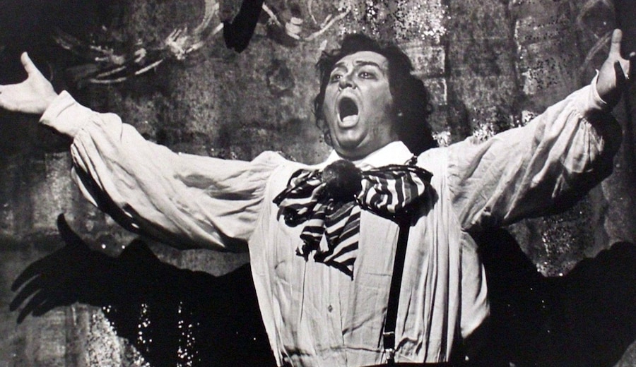 Silvano Carroli, "ricevi il mio ultimo applauso"