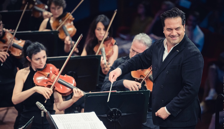 La grandiosa investigazione spirituale dell'Ottava Sinfonia di Bruckner per Treviño e l'OSN Rai