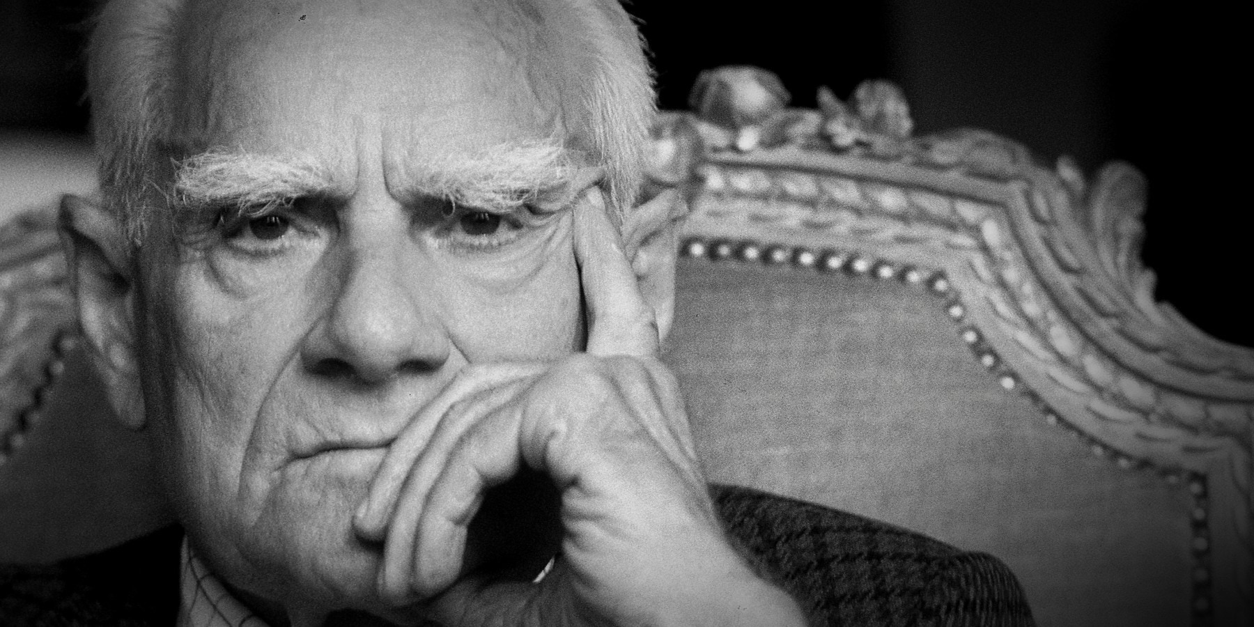 I gusti letterari di Alberto Moravia | Letteratura | Rai Cultura