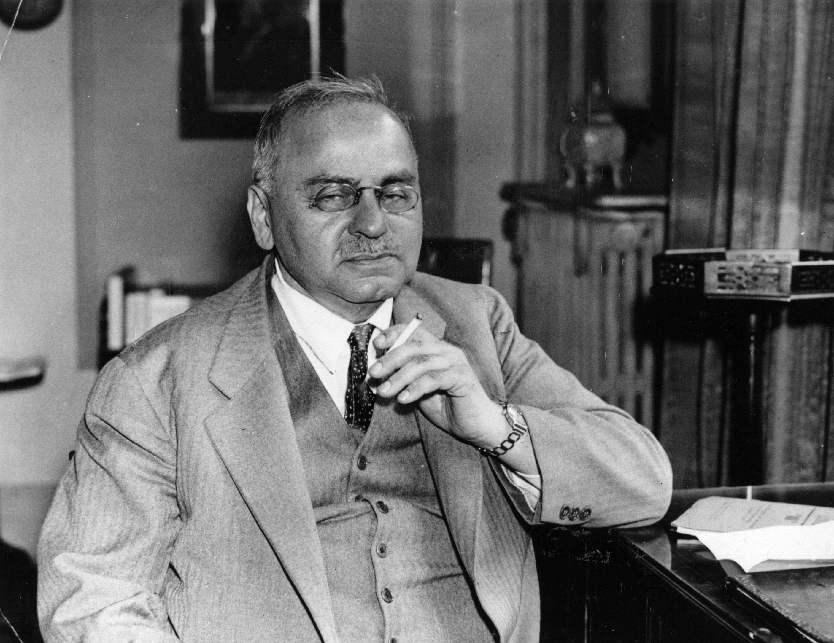 Alfred Adler (1870-1937). Psichiatra austriaco. Fondatore della Società per la psicologia individuale