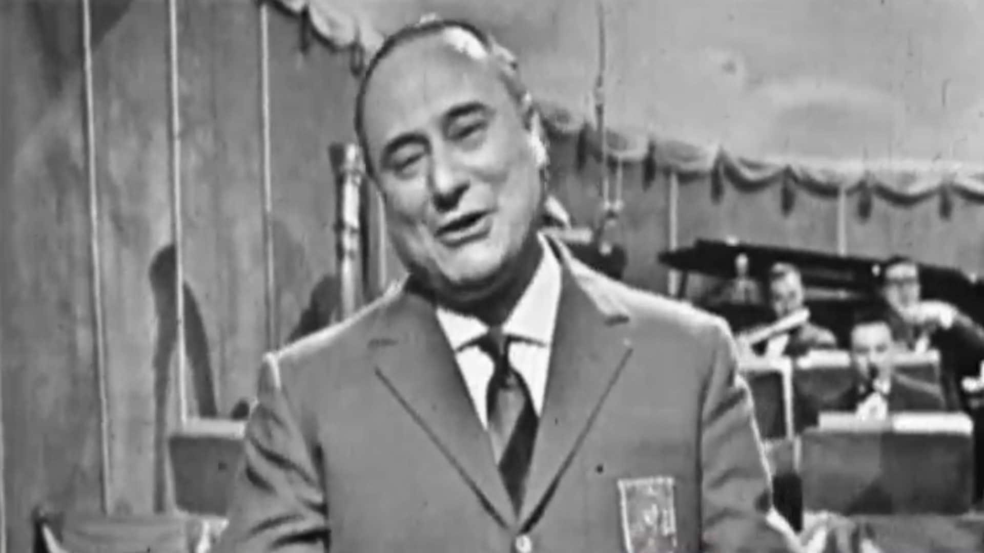 Nasce Mario Riva Storia Rai Cultura