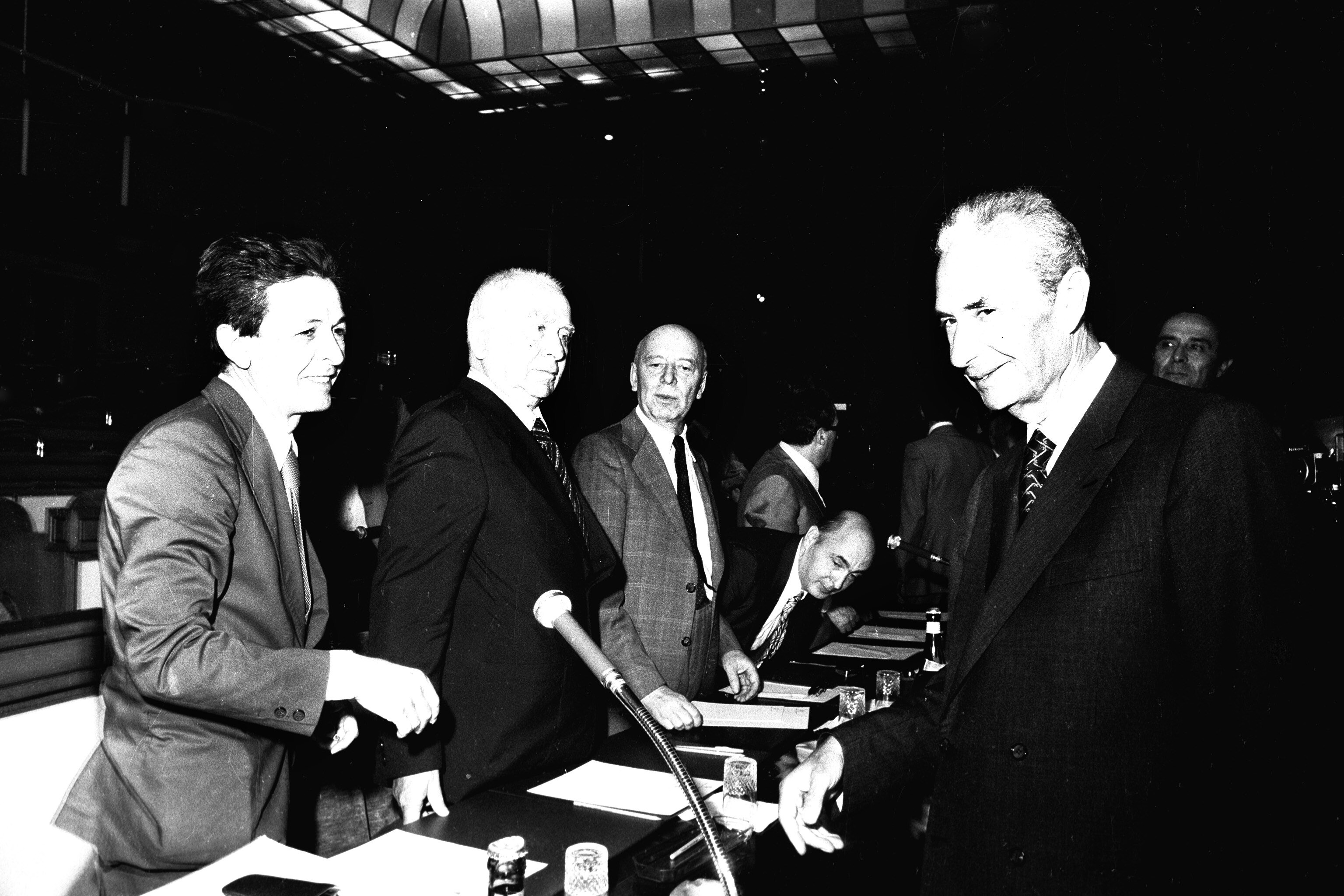 Aldo Moro insieme con Enrico Berlinguer, Luigi Longo e Giancarlo Pajetta: simboli del compromesso storico