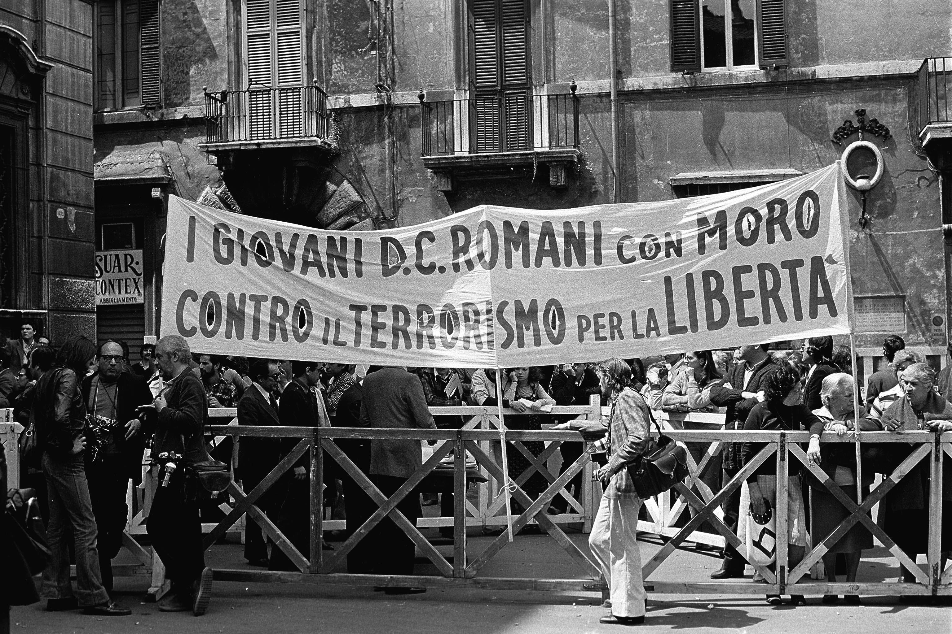Manifestazione in favore di Aldo Moro