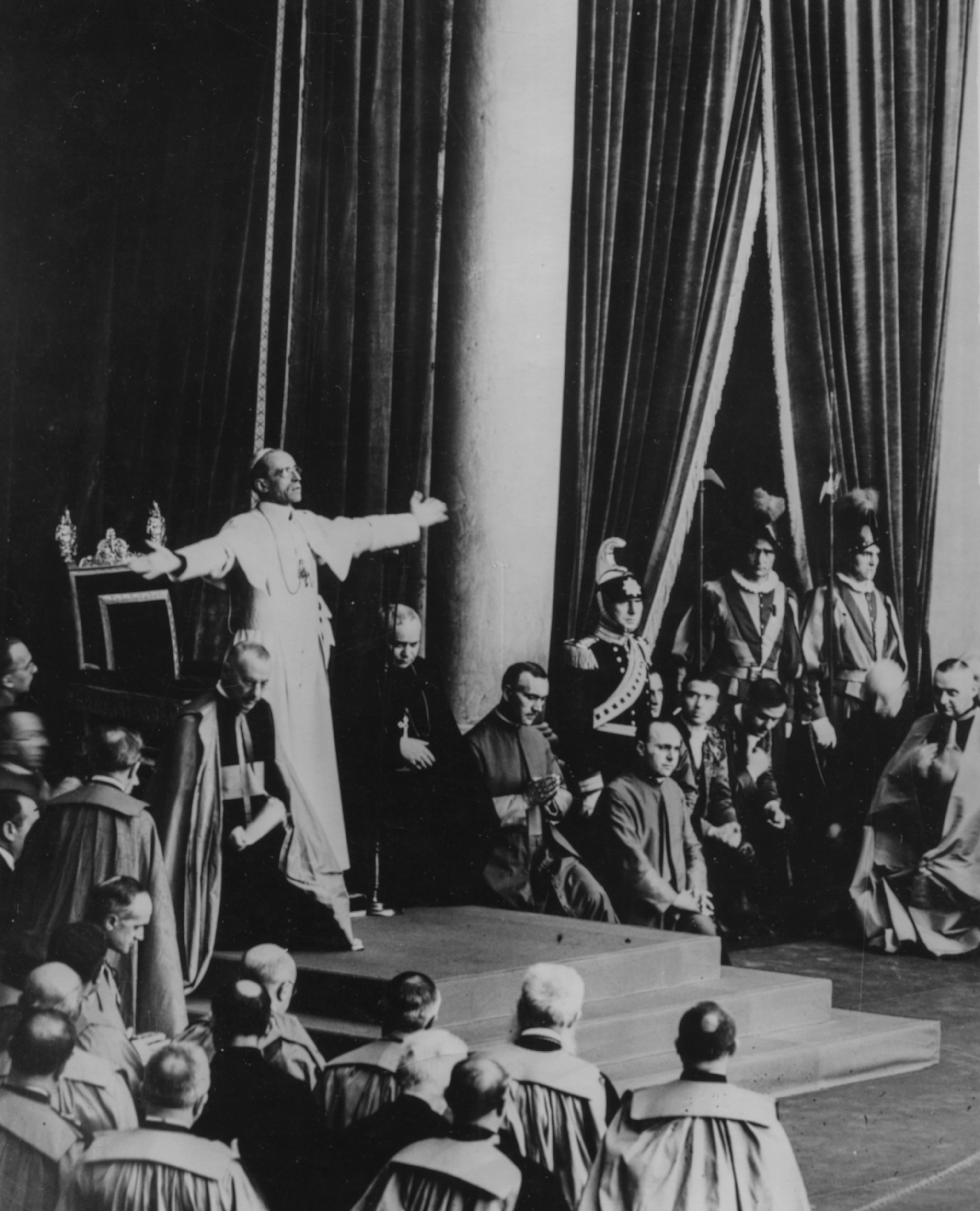 Vaticano 26 giugno 1939, benedizione ai fedeli