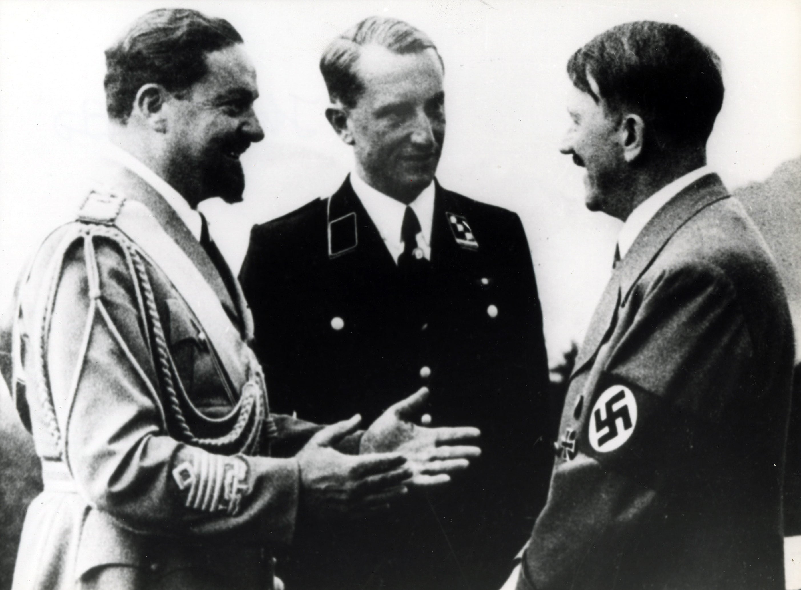 In compagnia di Adolf Hitler, nel 1938