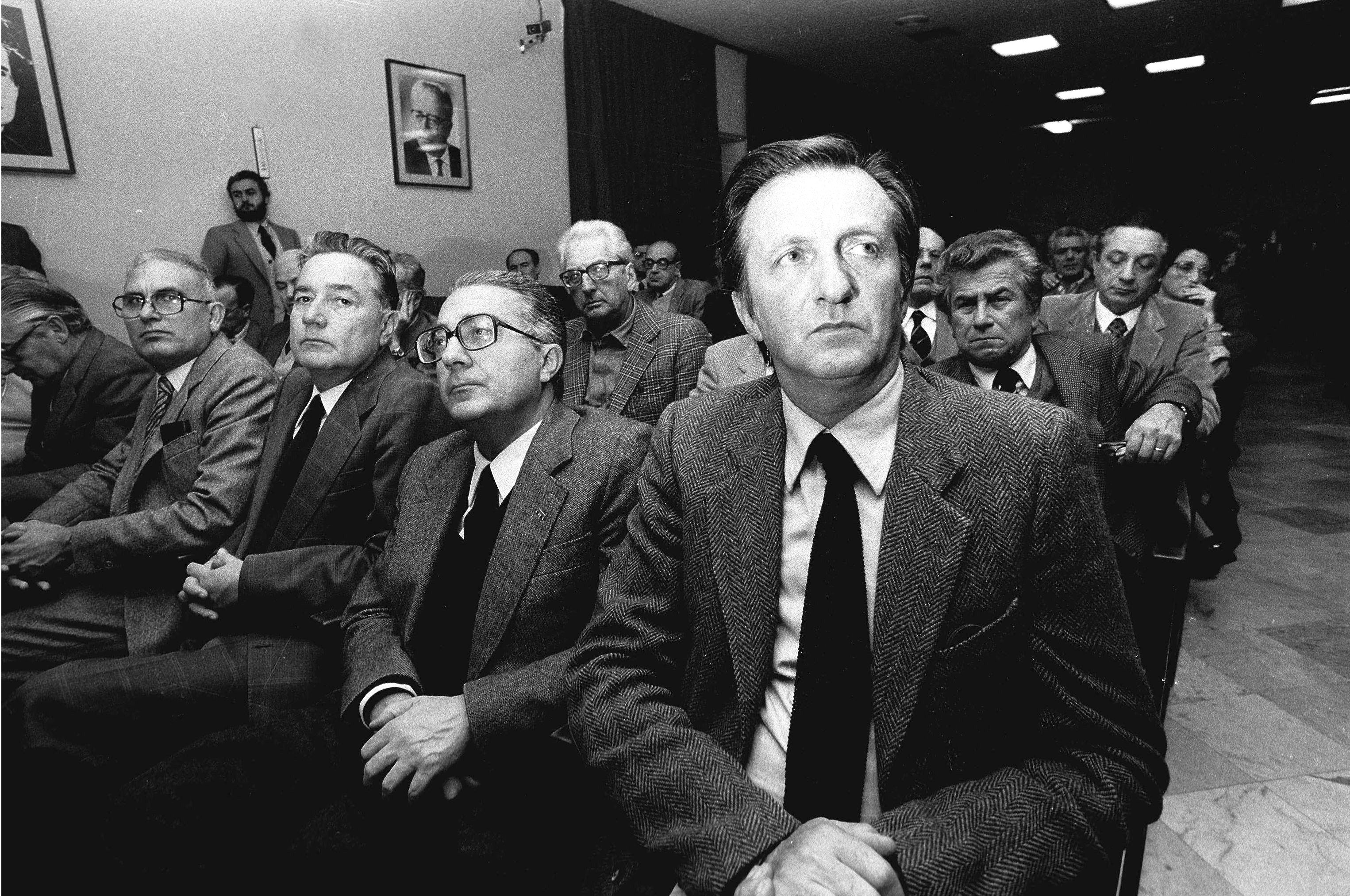 Nel 1980, in compagnia di Ugo Pecchioli, Armando Cossutta e Dario Valori