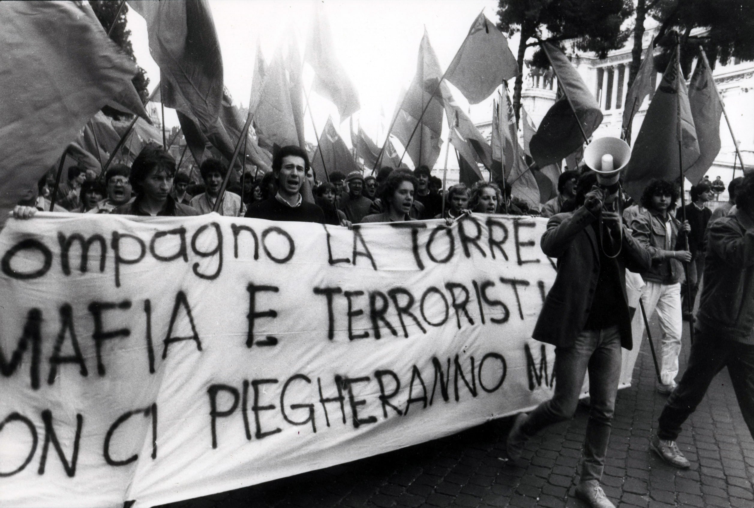 Manifestazione a Roma in occasione della morte di Pio La Torre