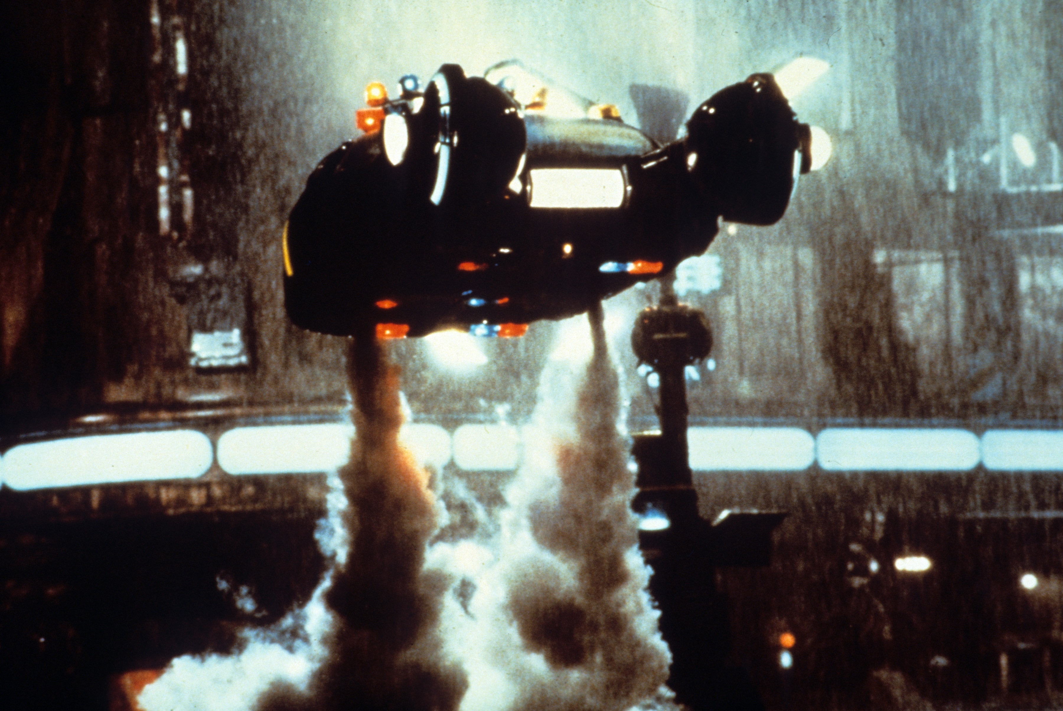 Auto volanti nel cielo di Blade runner