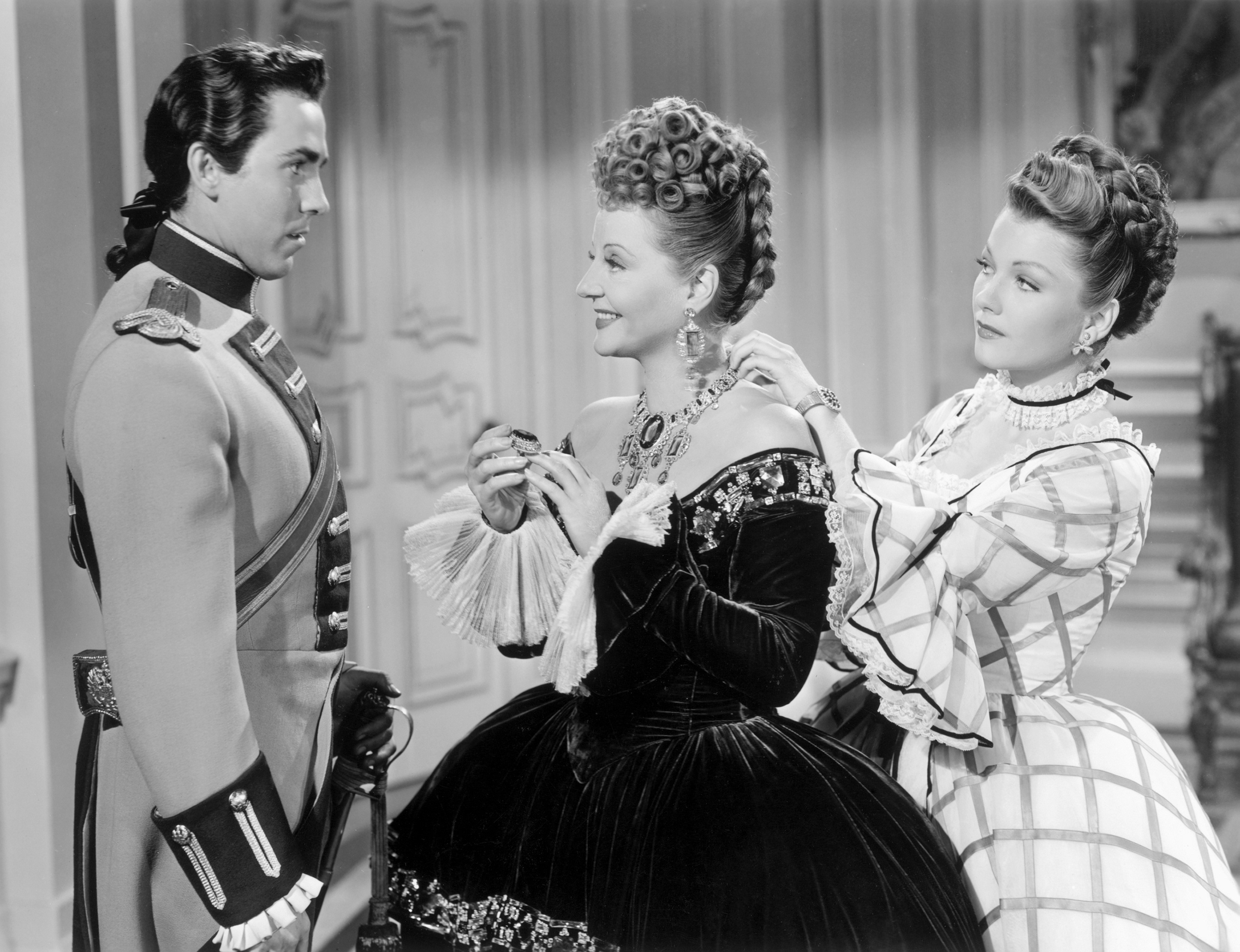 Anne Baxter, William Eythe, Tallulah Bankhe​ad in Scandalo a corte, 1945