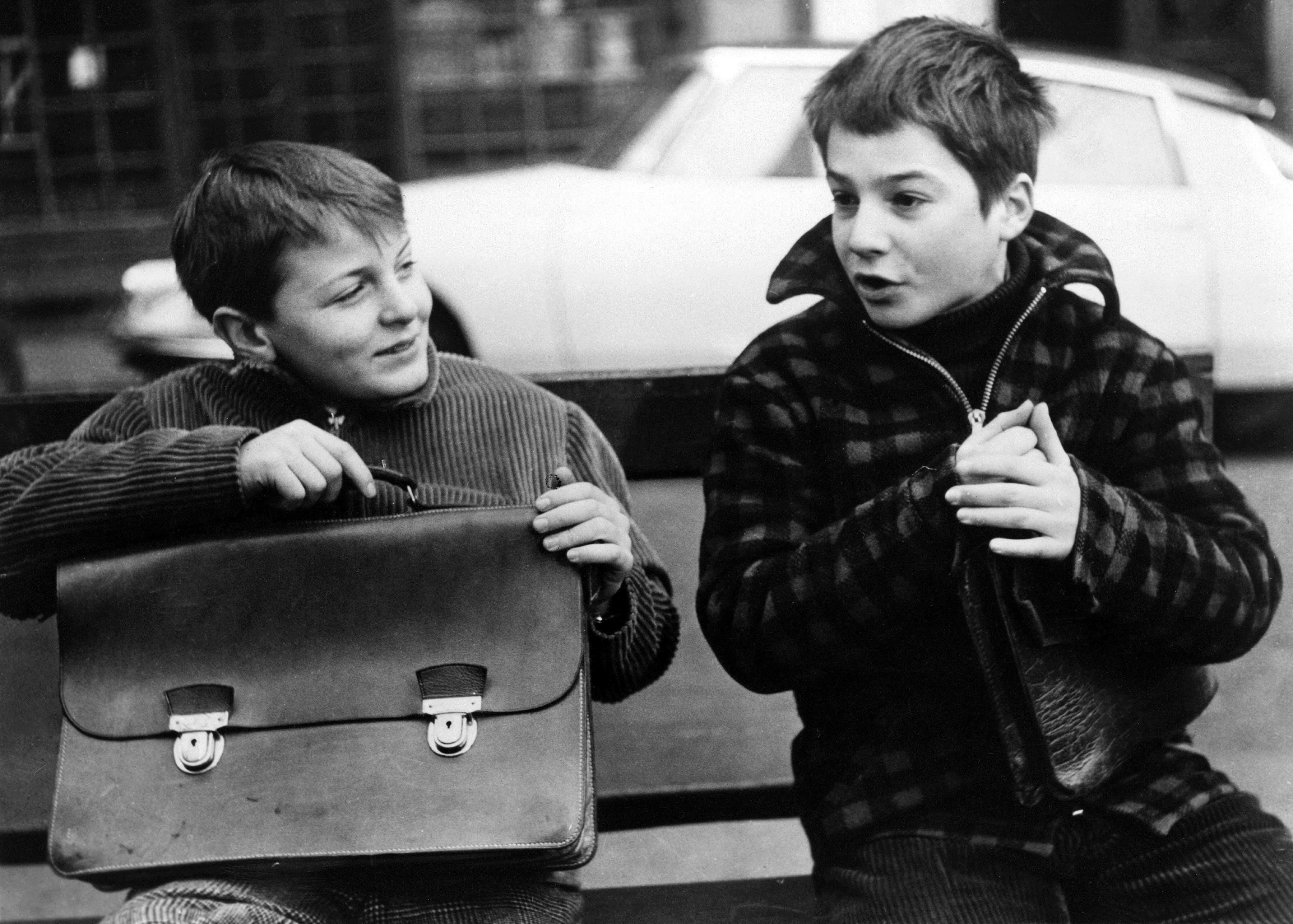 Antoine con l'amico René, interpretato dall'attore Patrick Auffay