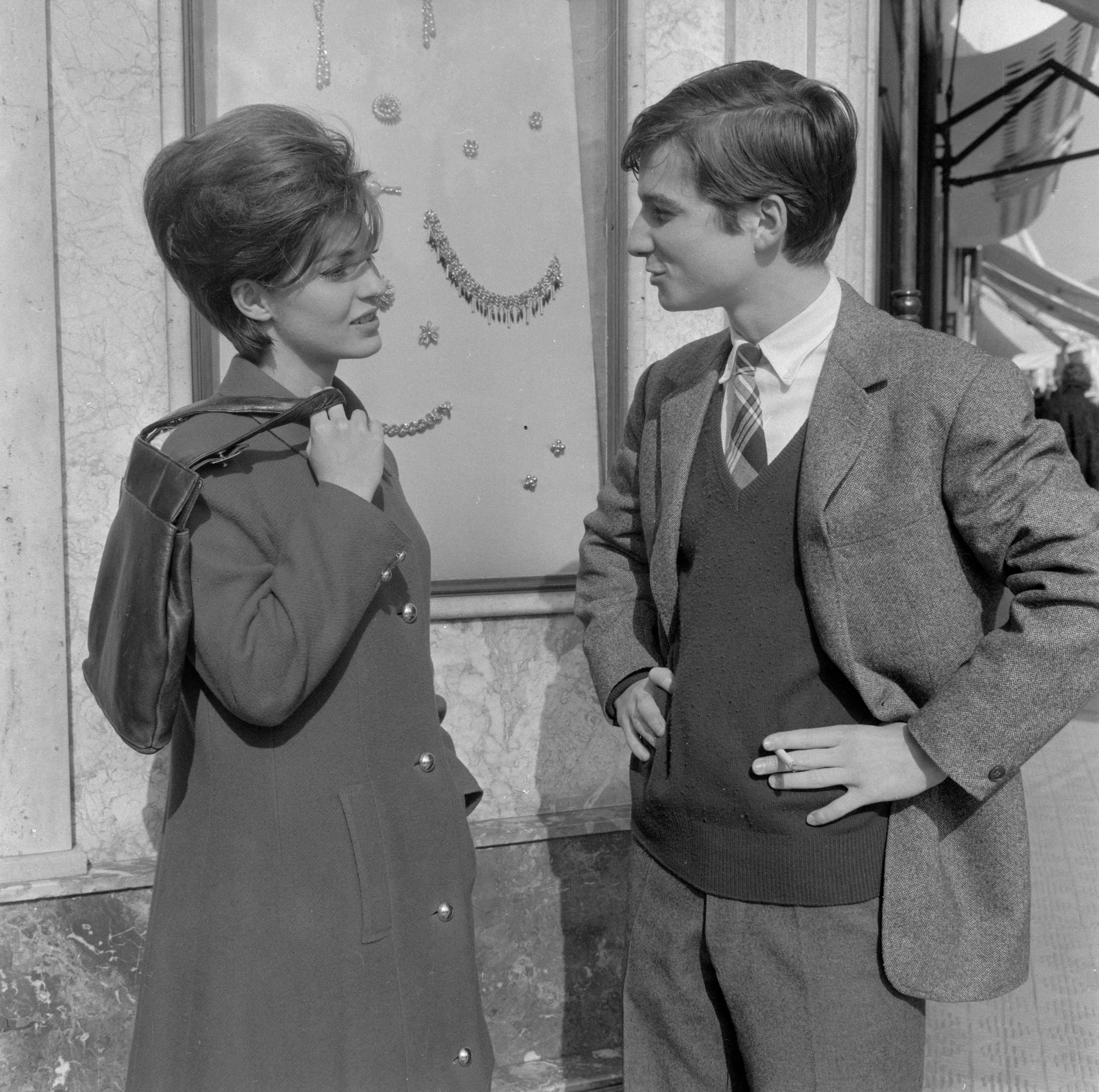 L'episodio Antoine e Colette dal film L'amore a vent' anni (1962). Marie-France Pisier e Jean-Pierre Léaud 