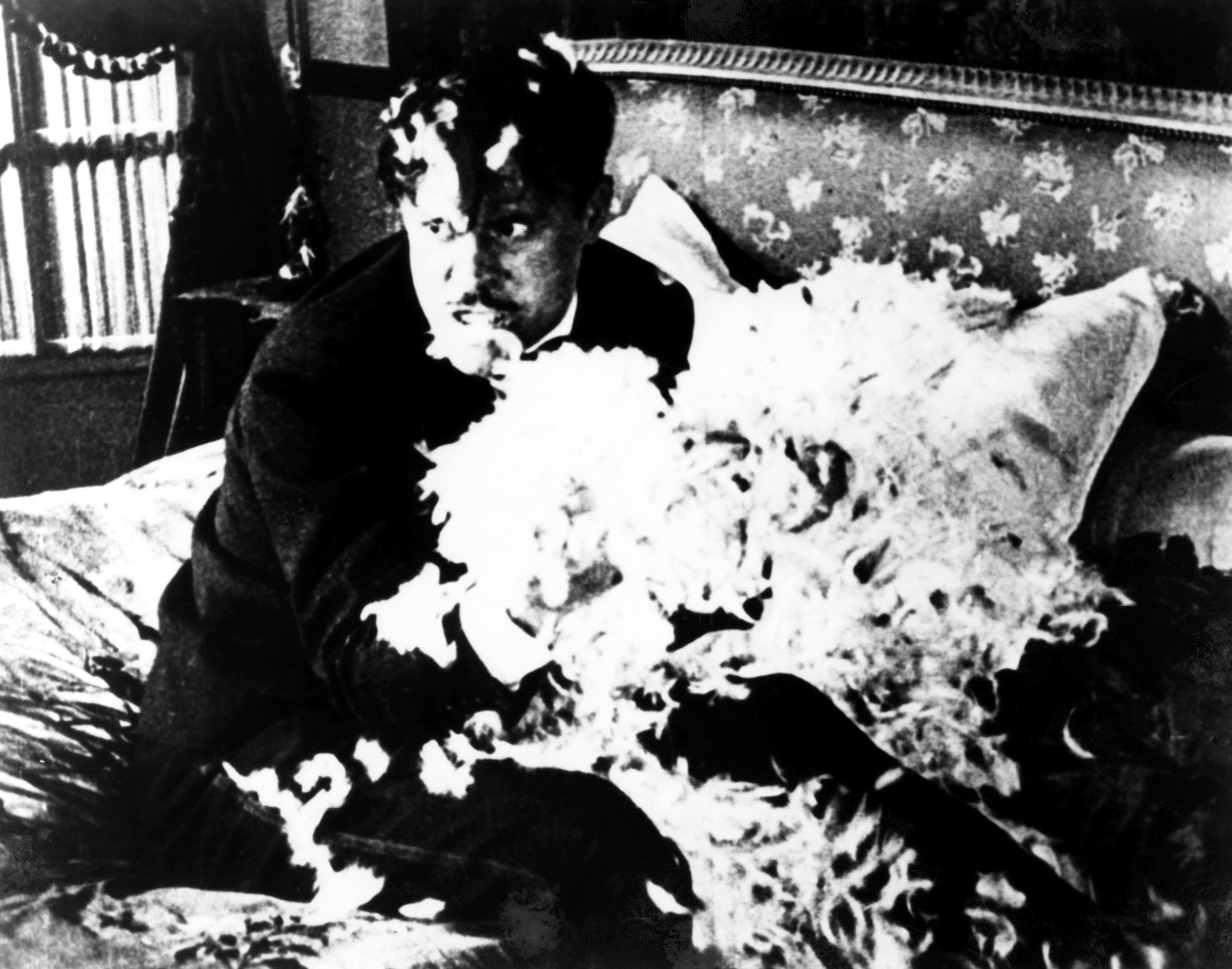 L'age d'or, 1930