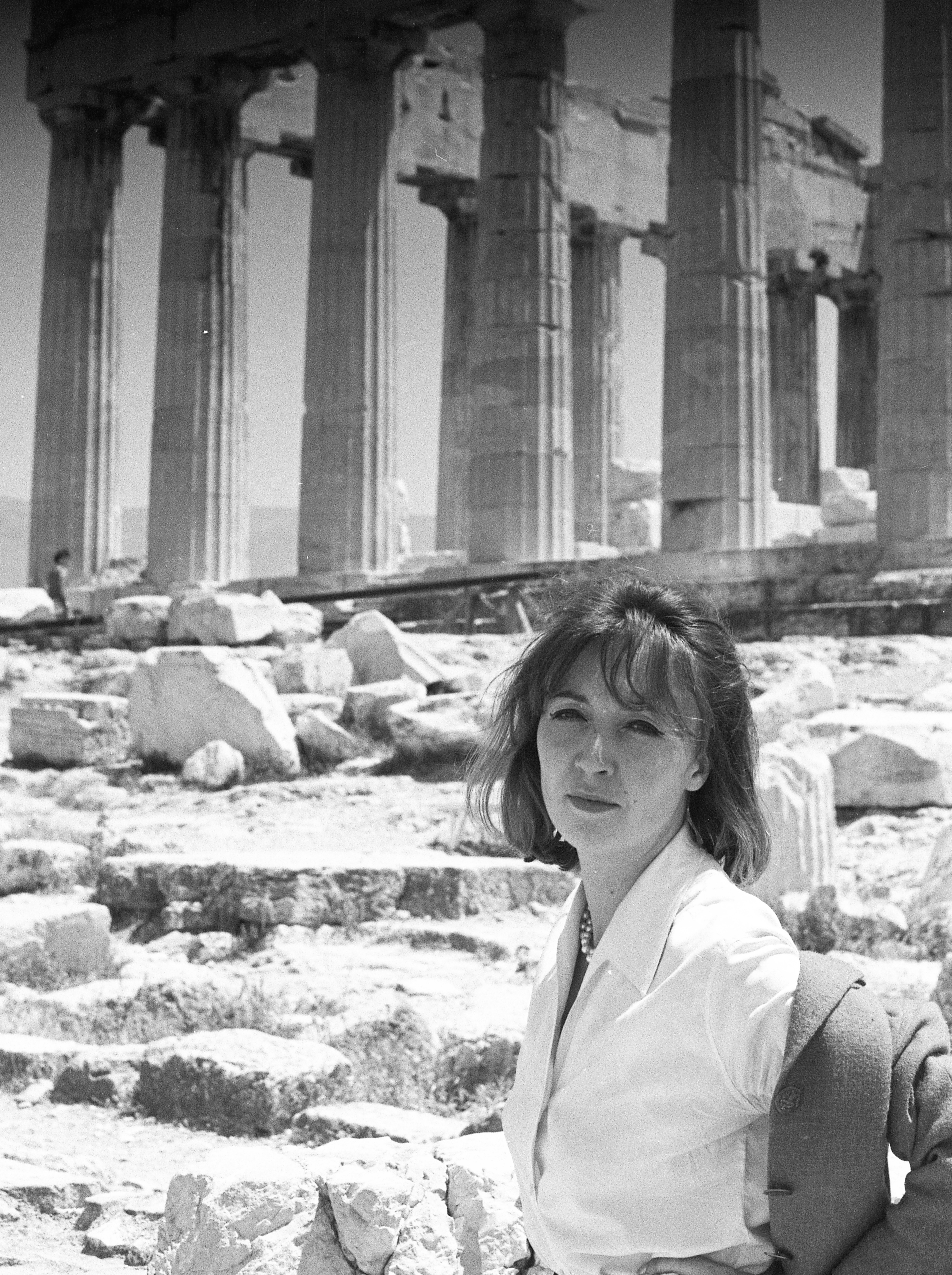 Primo piano durante una visita all'Acropoli di Atene