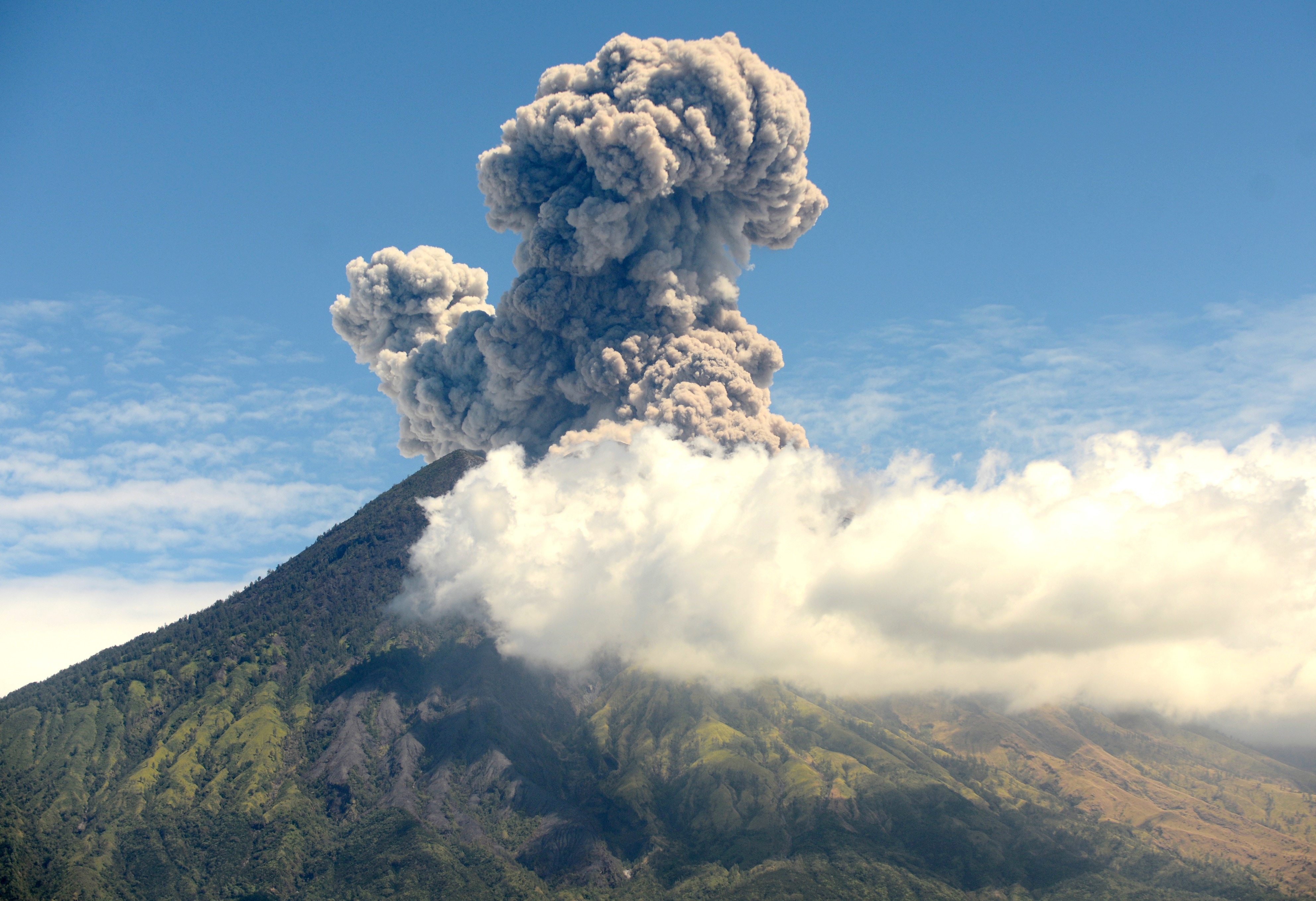 Agung, Indonesia