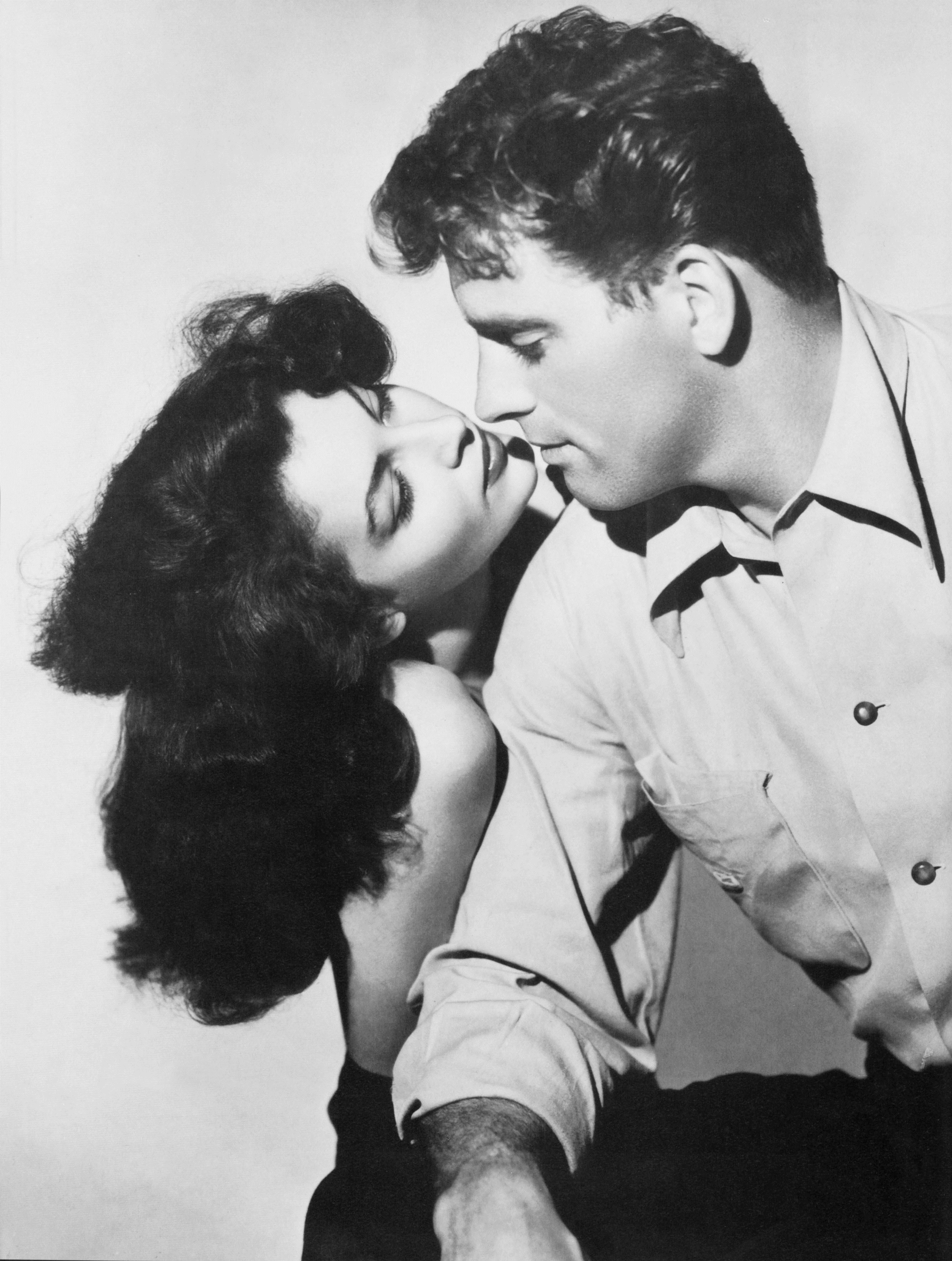 I gangsters (The Killers), film del 1946 diretto da Robert Siodmak. Nella foto Burt Lancaster e Ava Gardner