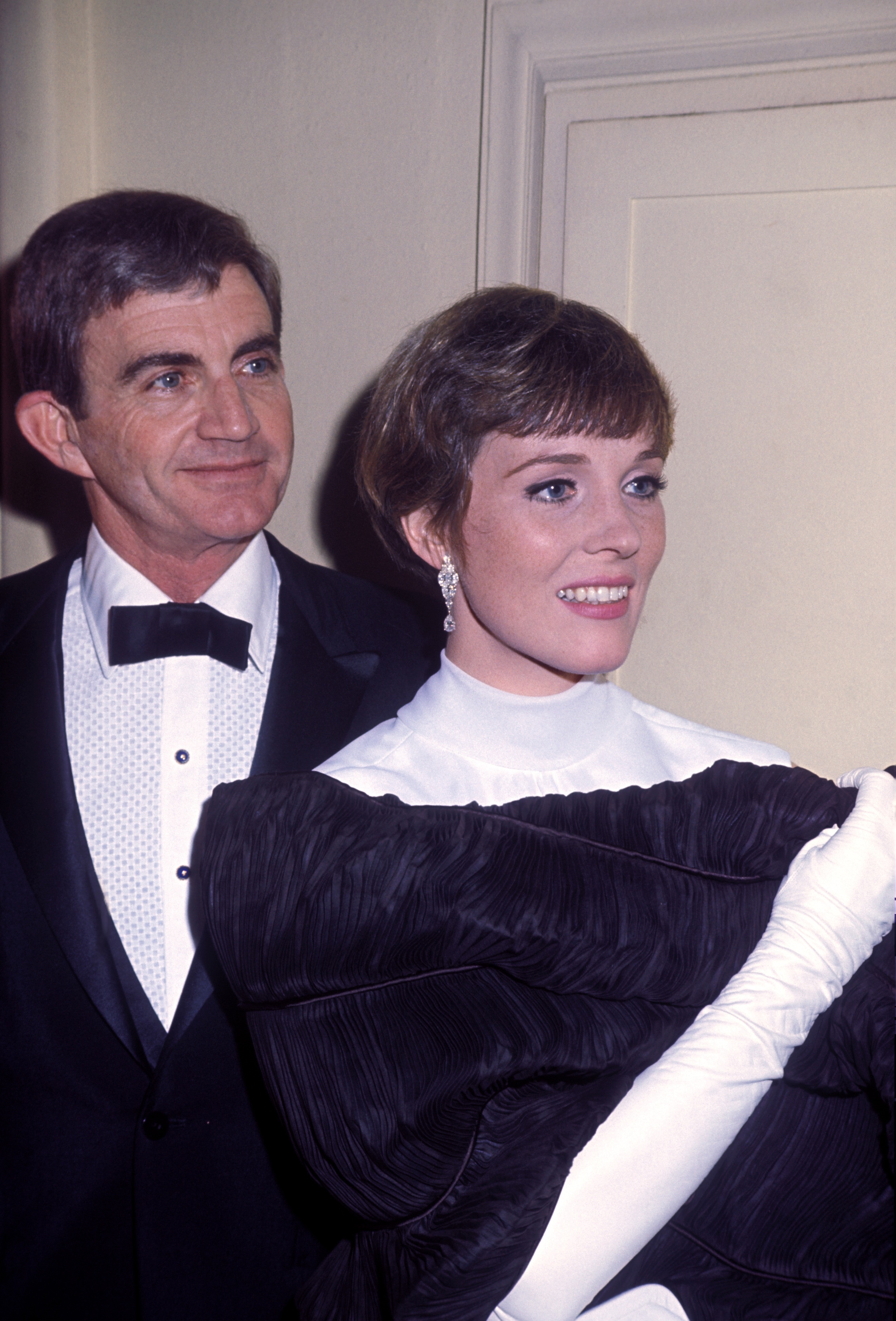 Con il marito, il regista americano Blake Edwards nel 1968