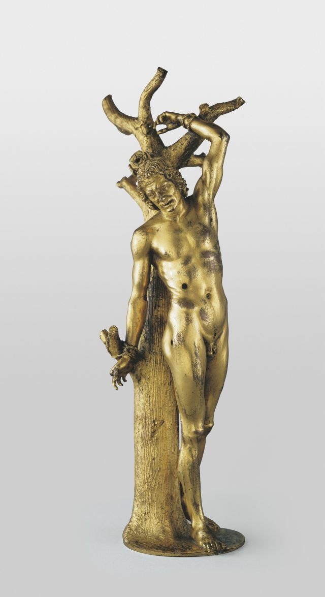 Attribuito anche ad Andrea Mantegna o scultore Italia Settentrionale. Marsia o San Sebastiano, 1500 ca. Scultura in bronzo dorato 34,6 x 16 x 10 cm. Liechtenstein, The Princely Collections