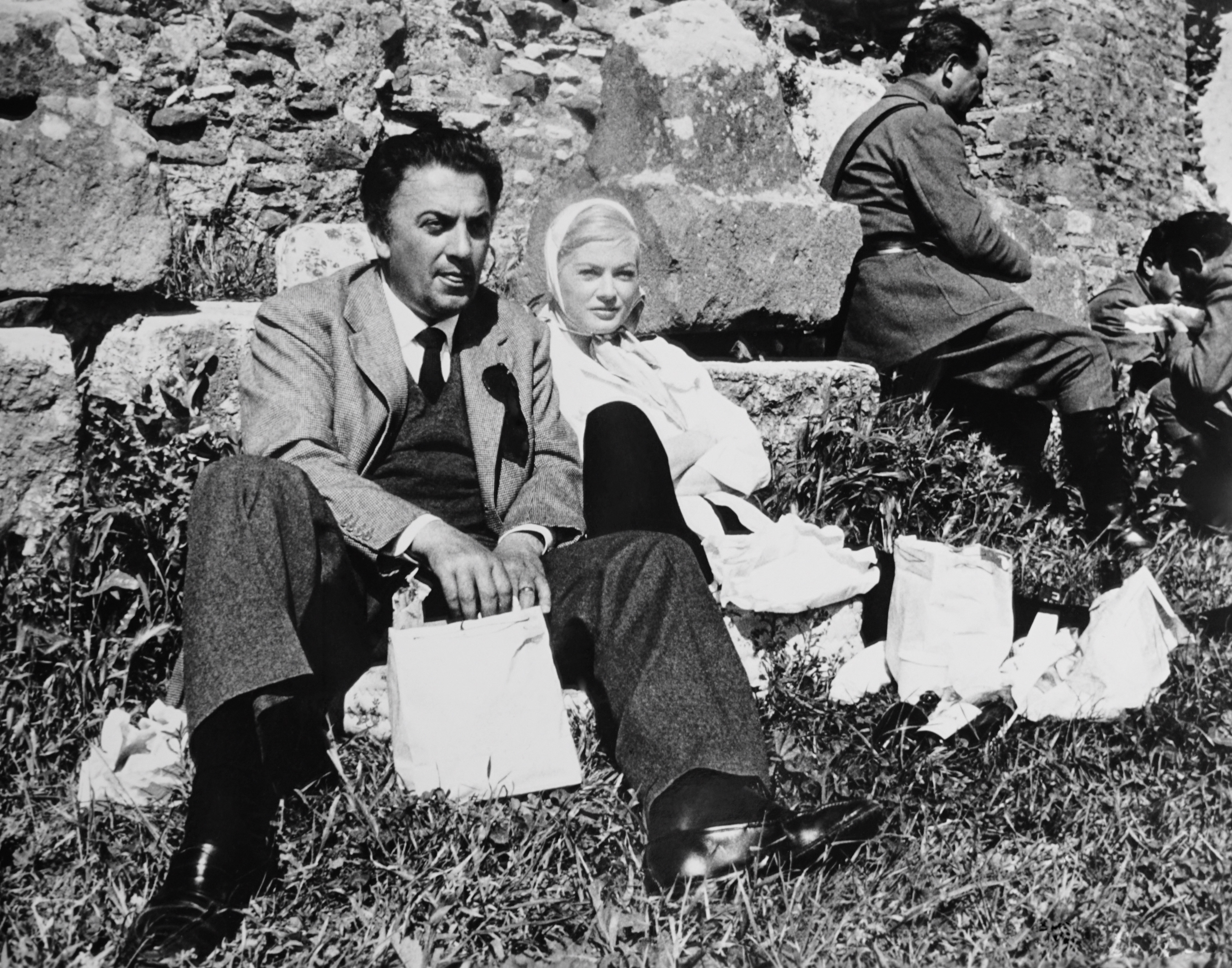 Con Anita Ekberg, la Sylvia de La Dolce Vita, in una pausa dalle riprese del film