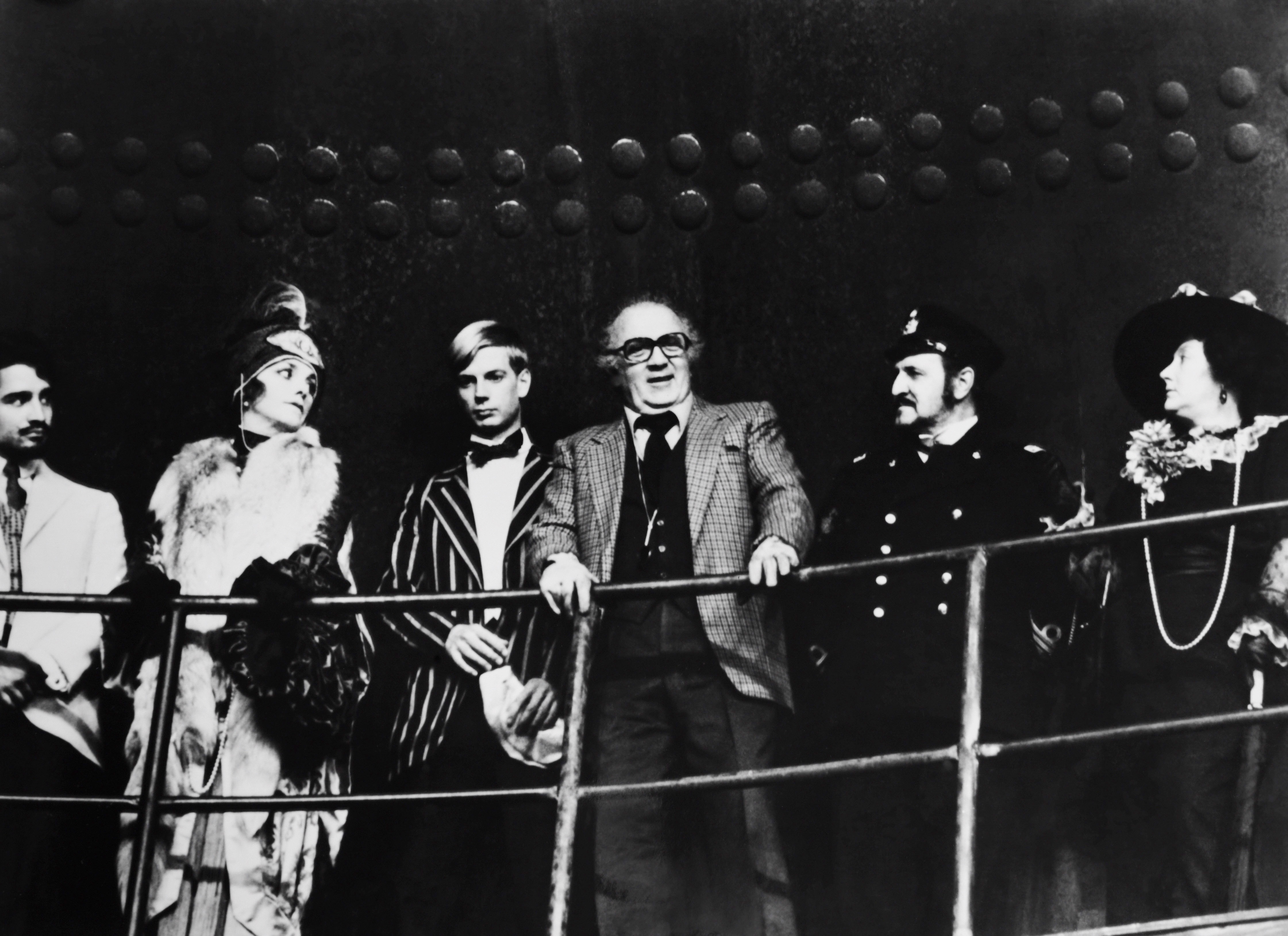 L'amata Cinecittà. Con il cast di E la Nave Va, 1983