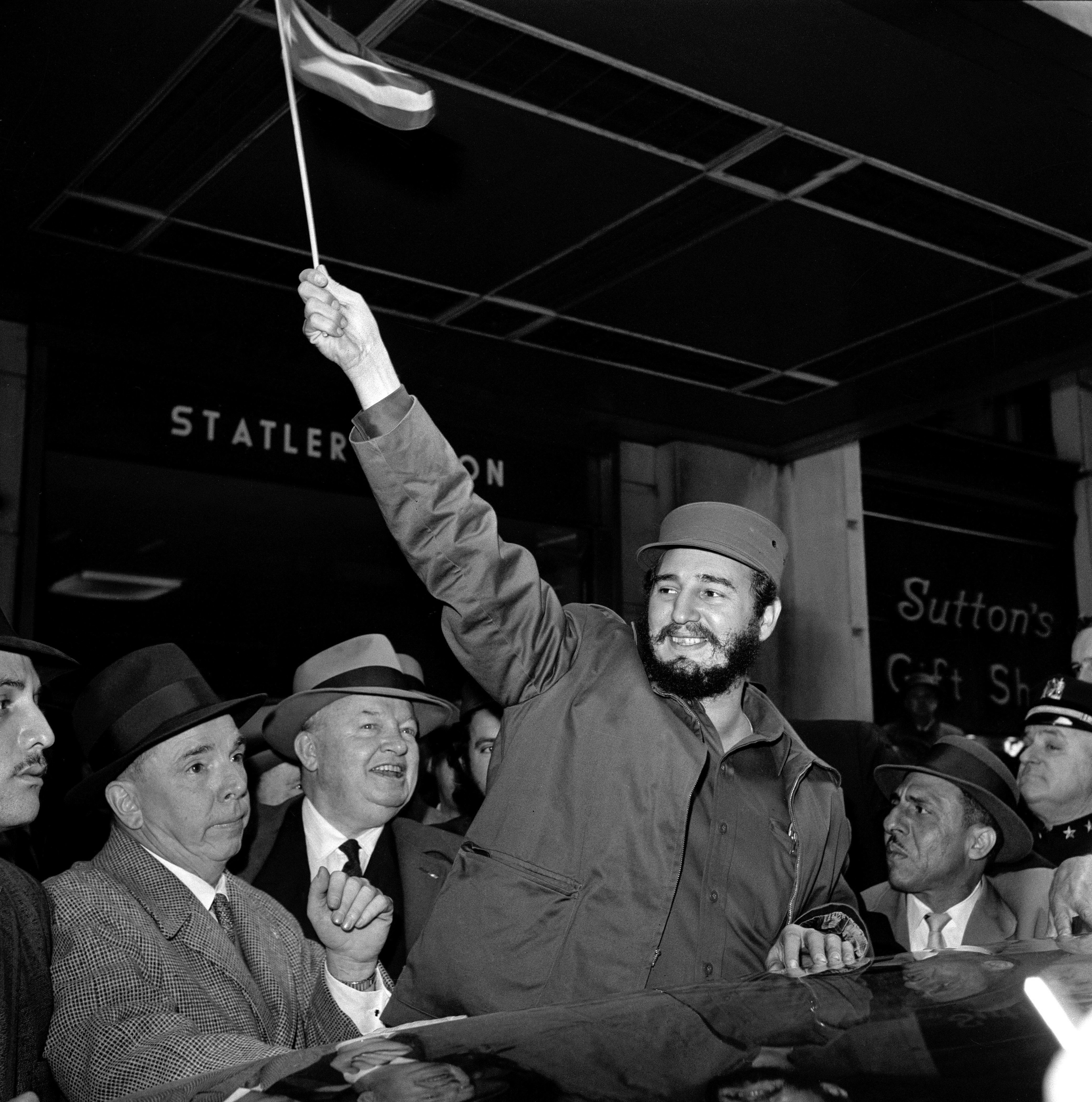 Il leader cubano a New York il 21 aprile 1959. Tre mesi dopo la caduta del regime di Batista e la conseguente presa del potere, Casto visita Washington e New York