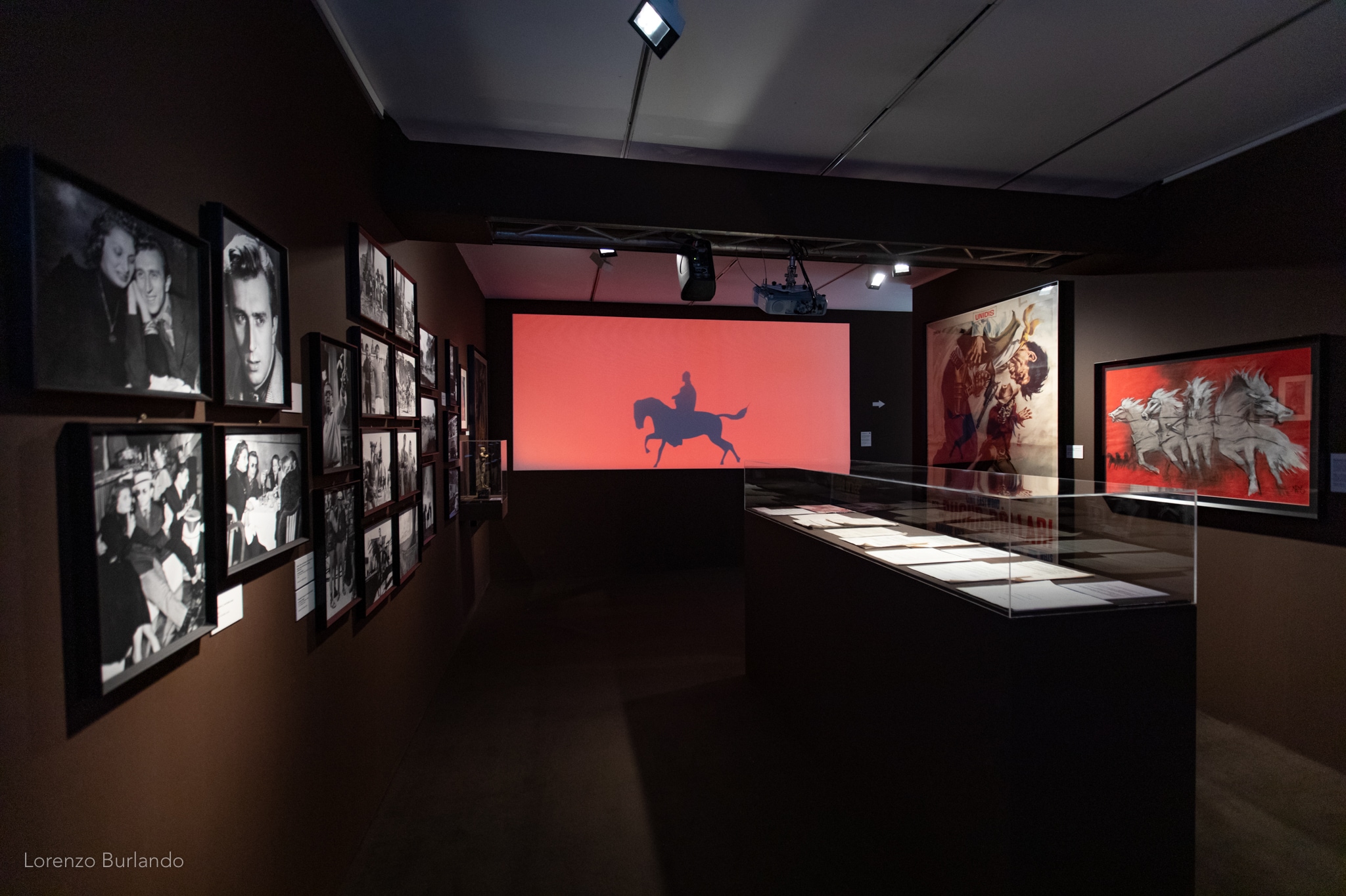 Una delle sale del Museo dell'Ara Pacis dov'è in mostra C'era una volta Sergio Leone