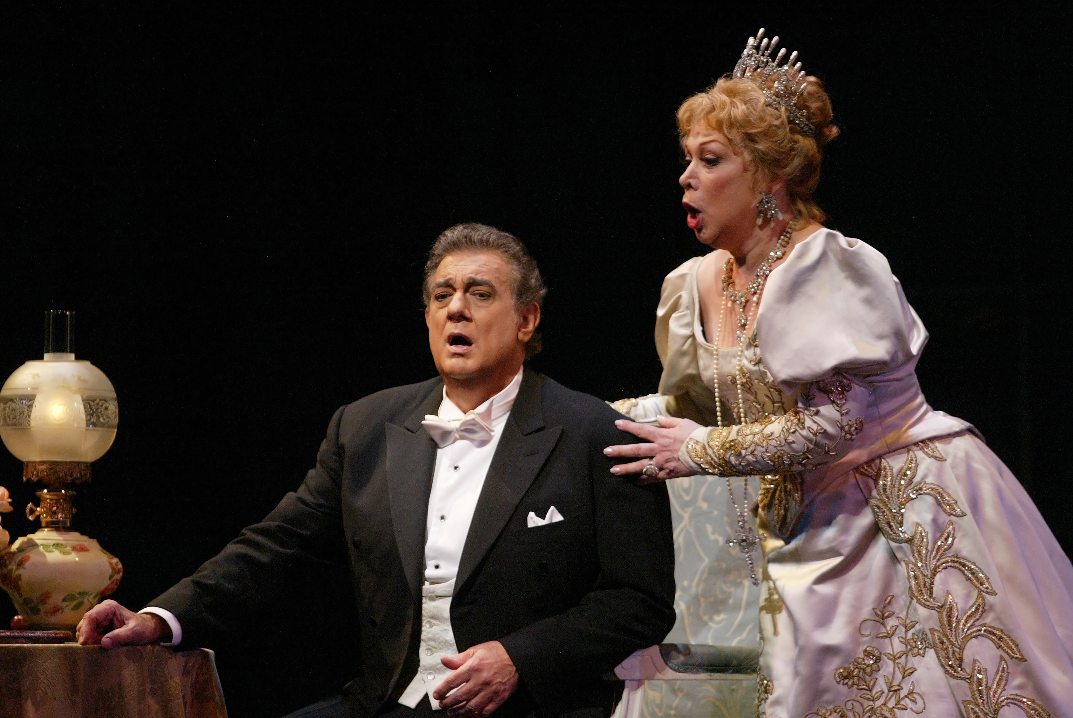 Mirella Freni e Placido Domingo in "Fedora" di Umberto Giordano. Metropolitan Opera, New York, 20 settembre 2002