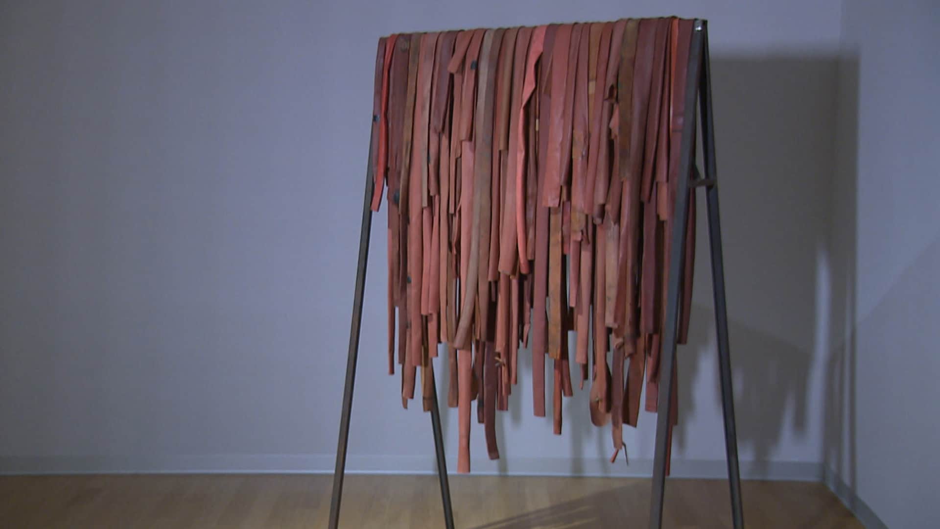 Carol Rama, Presagi di Birnam, 1970, camere d’aria su cavalletto di ferro, 180 x 122 x 60 