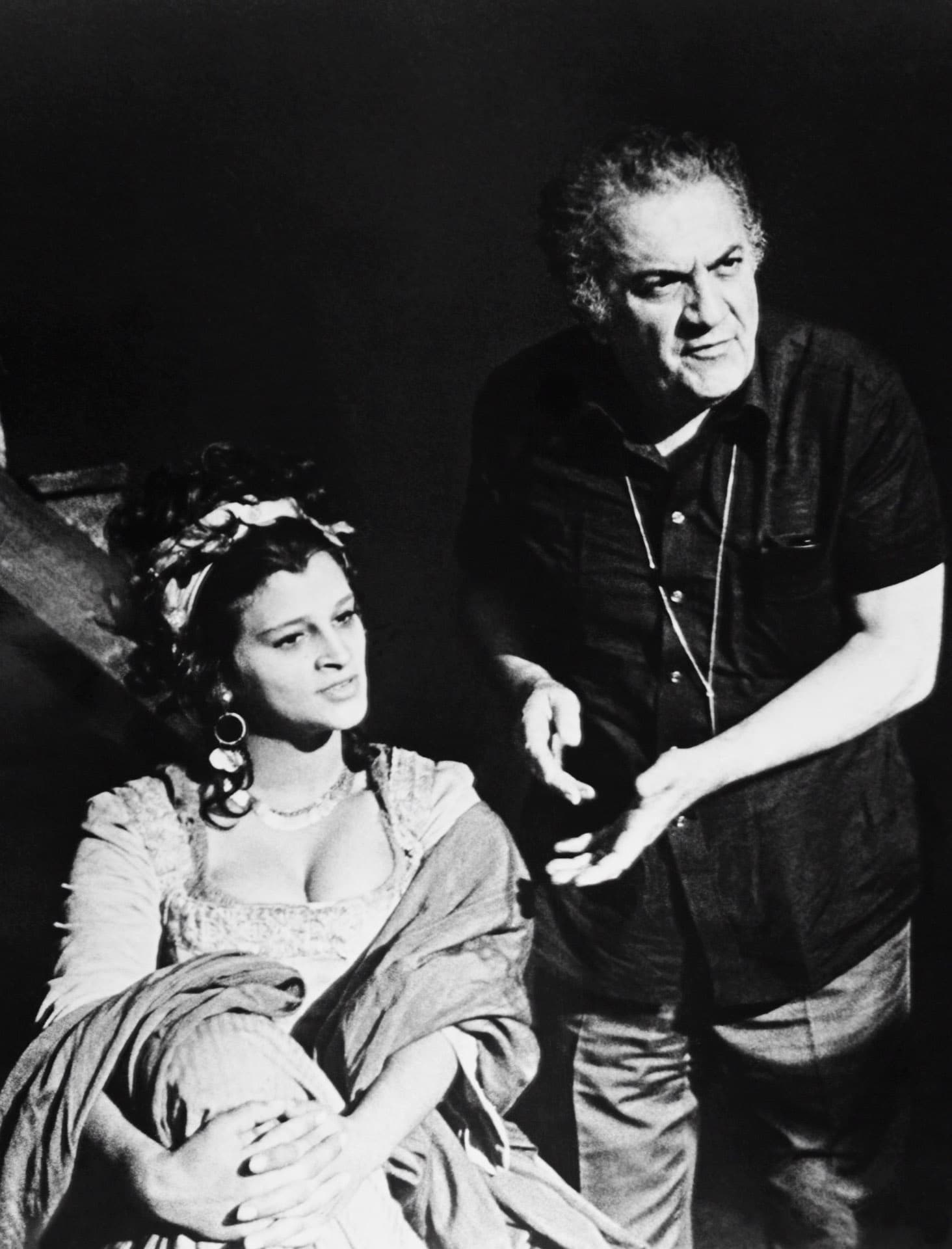 Fellini sul set con Carmen Scarpitta