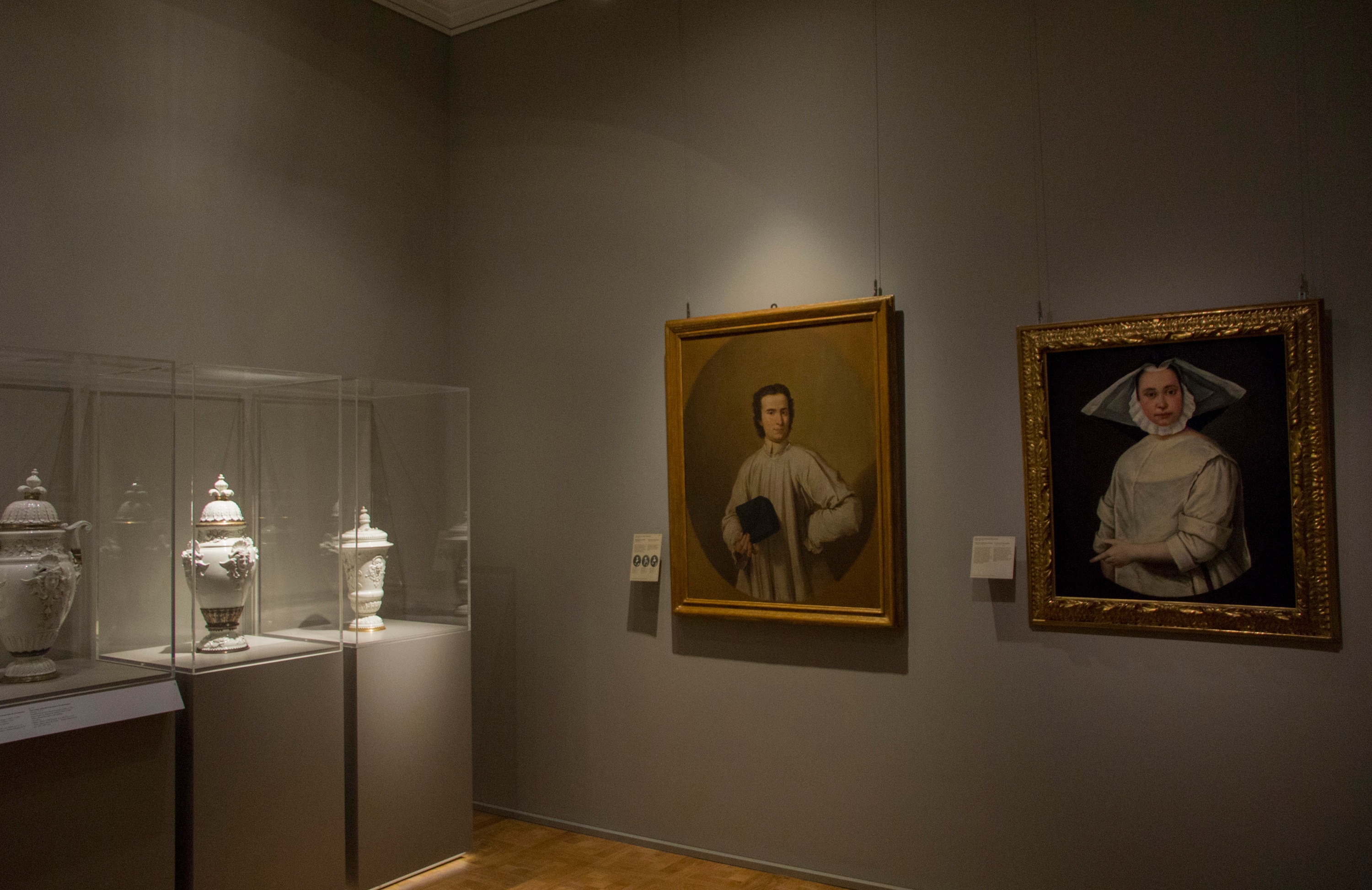 Sala delle porcellane. (Uno scorcio della sala delle porcellane) 