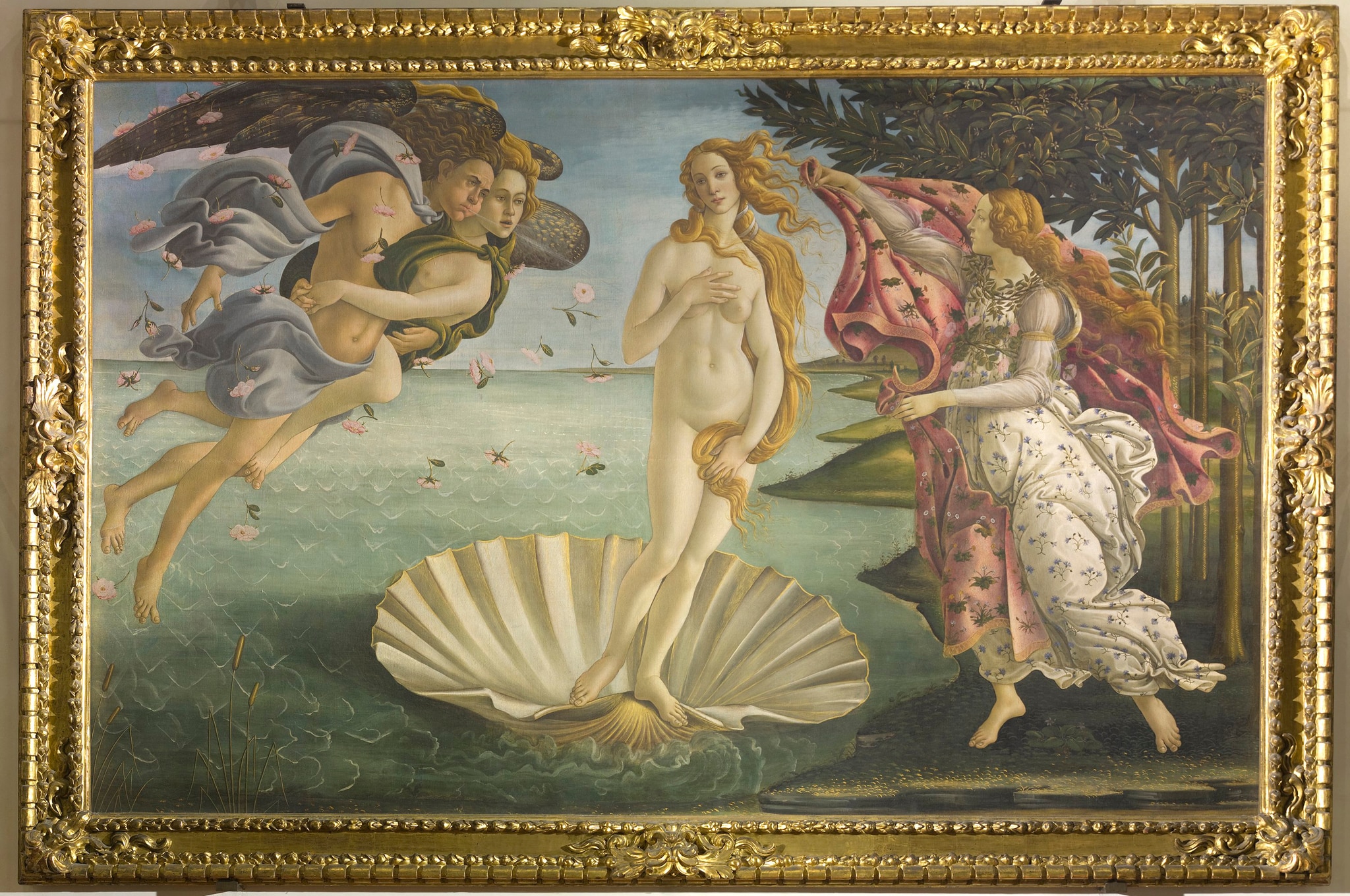 Sandro Botticelli, Nascita di Venere, 1485 ca., tempera su tela, 172,5x278,5cm. La composizione raffigura l’approdo sull’isola di Cipro della dea dell’amore e della bellezza, nata dalla spuma del mare e sospinta dai venti Zefiro e Aura. L’atteggiamento pudico di Venere deriva dalla statuaria classica, mentre la coppia dei Venti che volano abbracciati, è una citazione da un’opera ellenistica posseduta da Lorenzo il Magnifico.