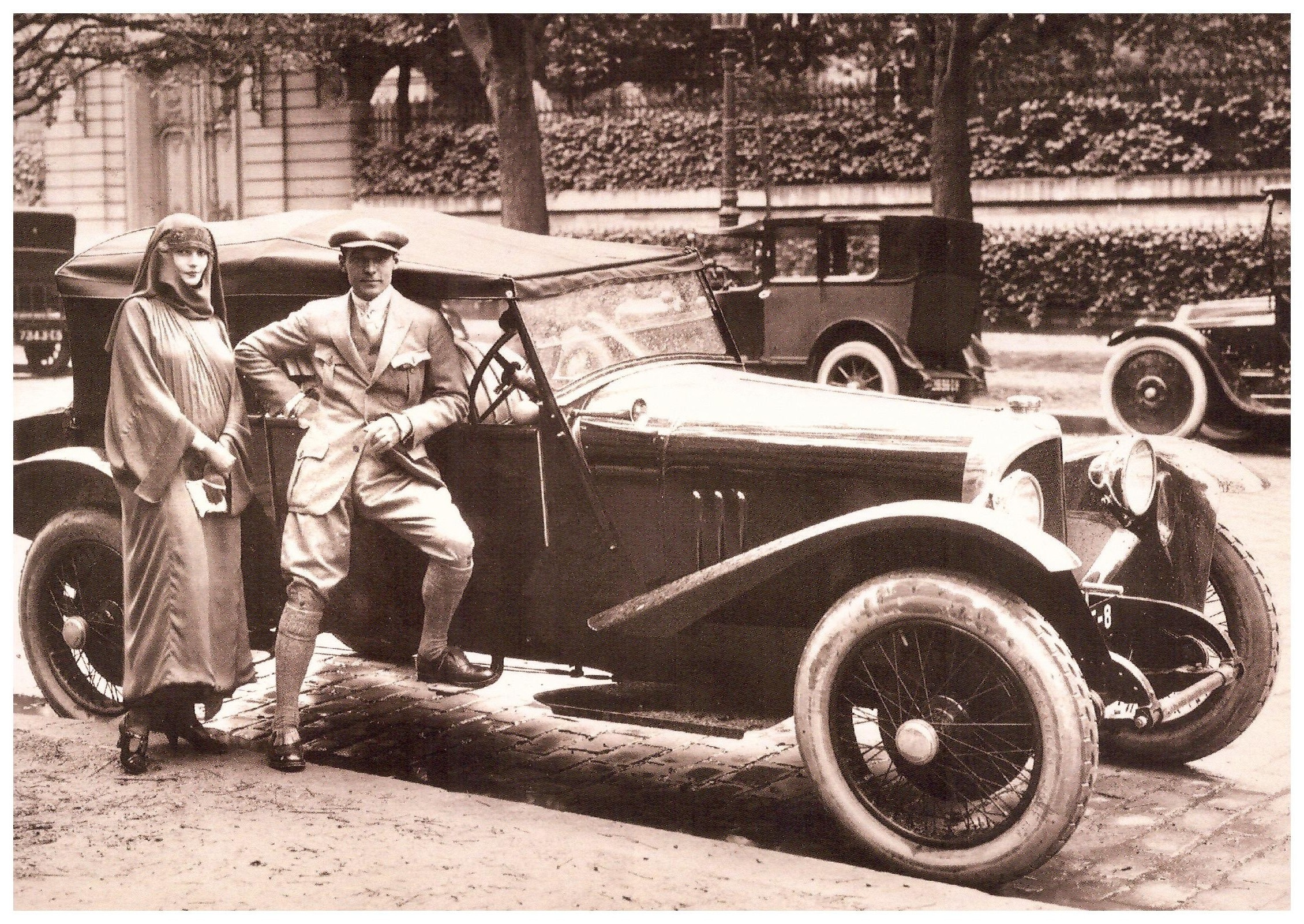 Rudy e Natacha, a Parigi, nel 1923