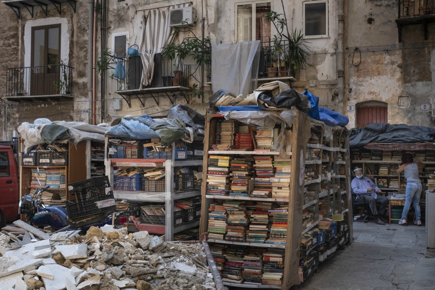 La biblioteca di Pietro Tramonte a Palermo