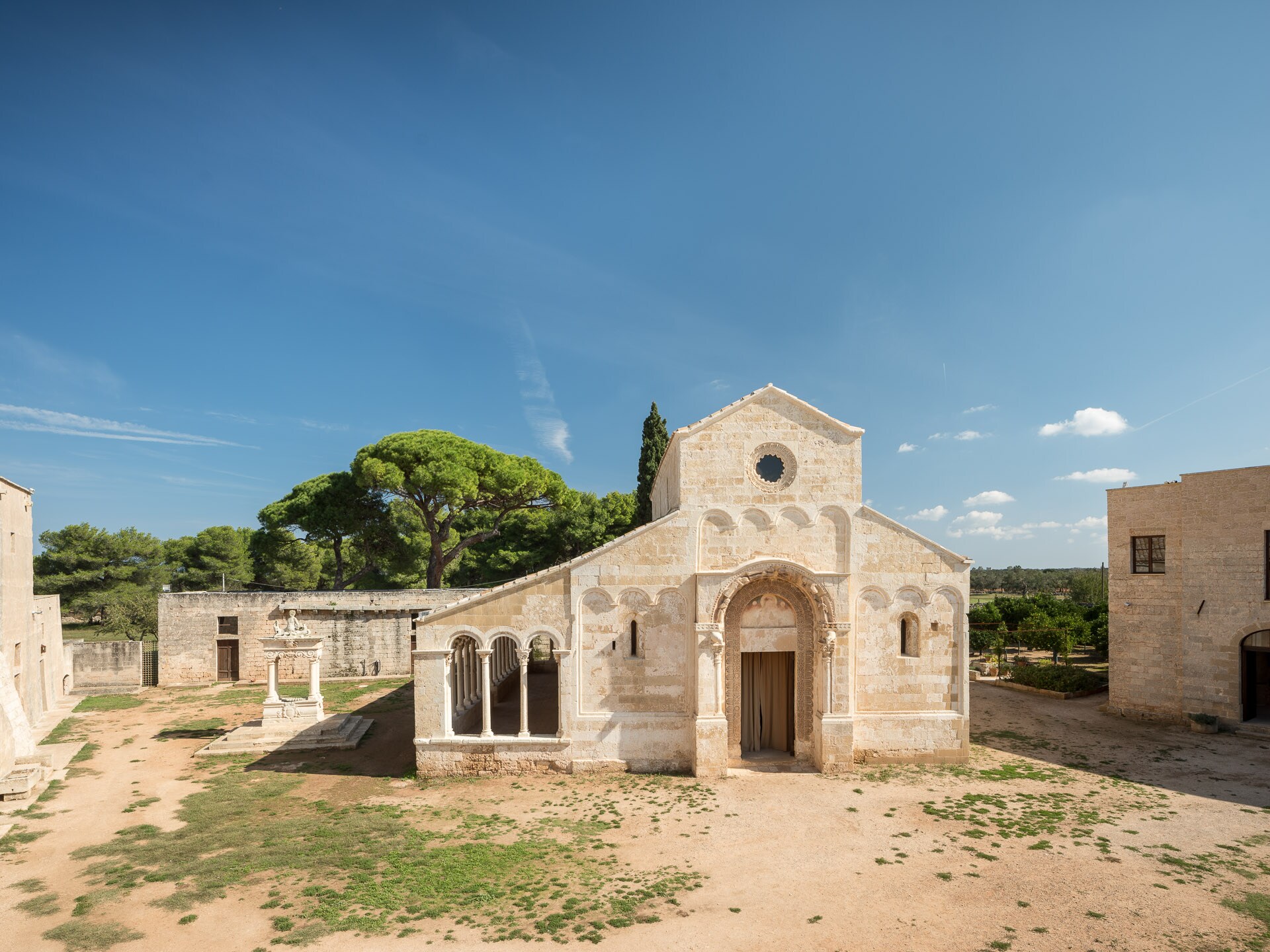 Abbazia di Santa Maria di Cerrate, Lecce; facciata della Chiesa con il Portico duecentesco dopo il secondo lotto di restauri del 2018