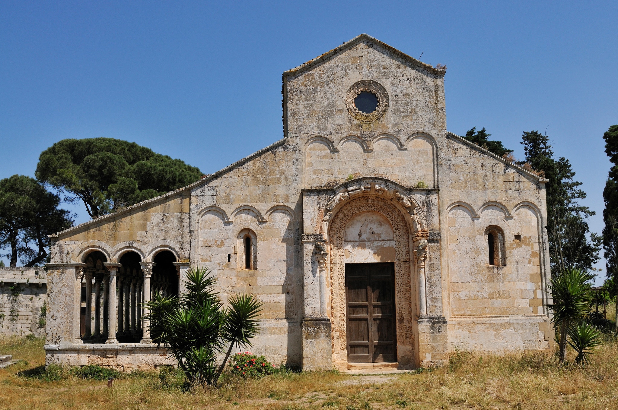 Abbazia di Santa Maria di Cerrate, Lecce, prima dei restauri