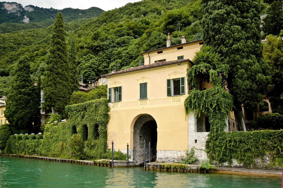 Villa Fogazzaro Roi, Oria di Valsolda, Como. Veduta dal lago di Lugano