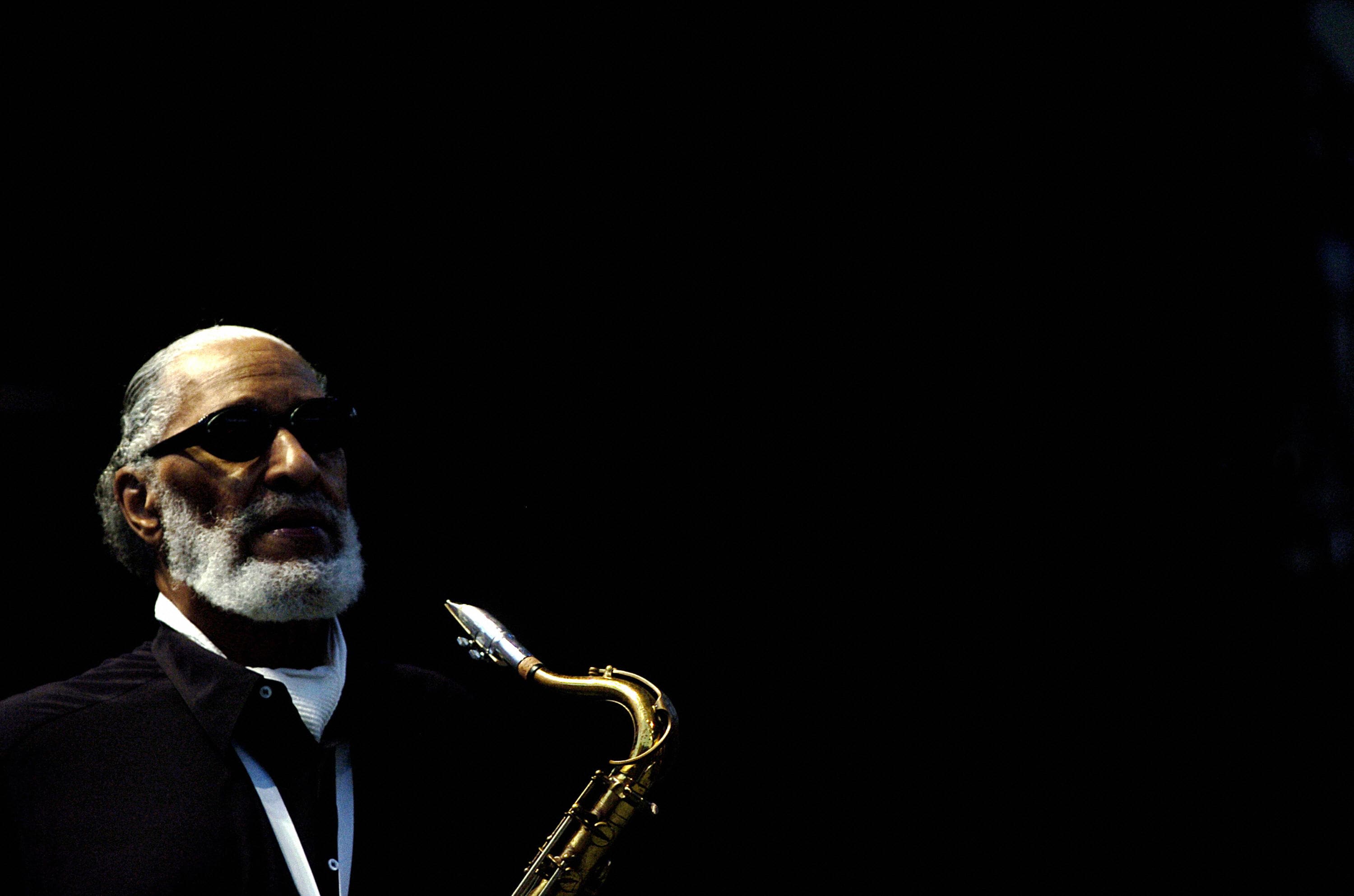2006: Sonny Rollins si esibisce al Vienne Jazz Festival, nel sud-est della Francia.