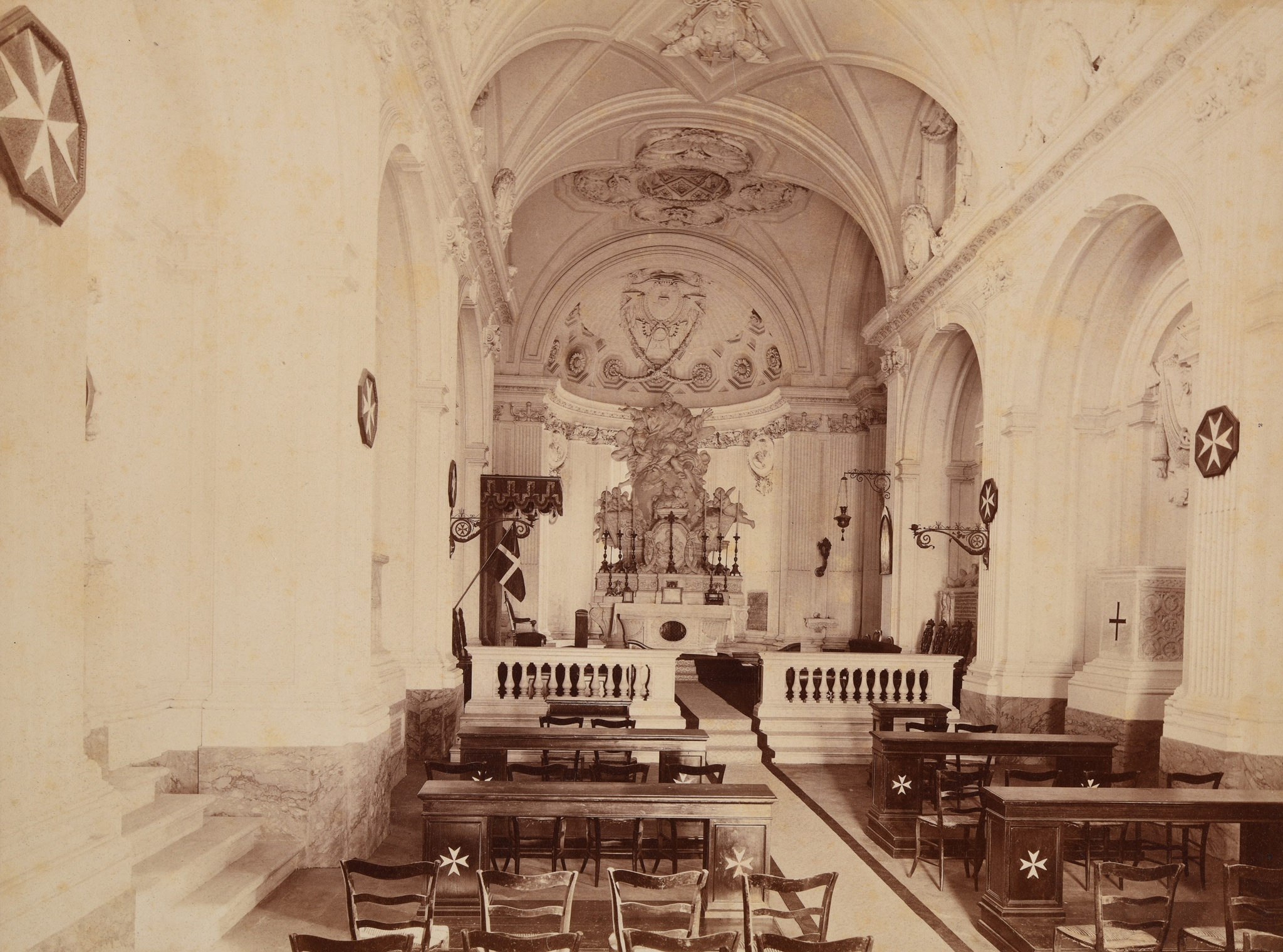 Interno navata della Chiesa Santa Maria in Aventino, 1879 ca. 