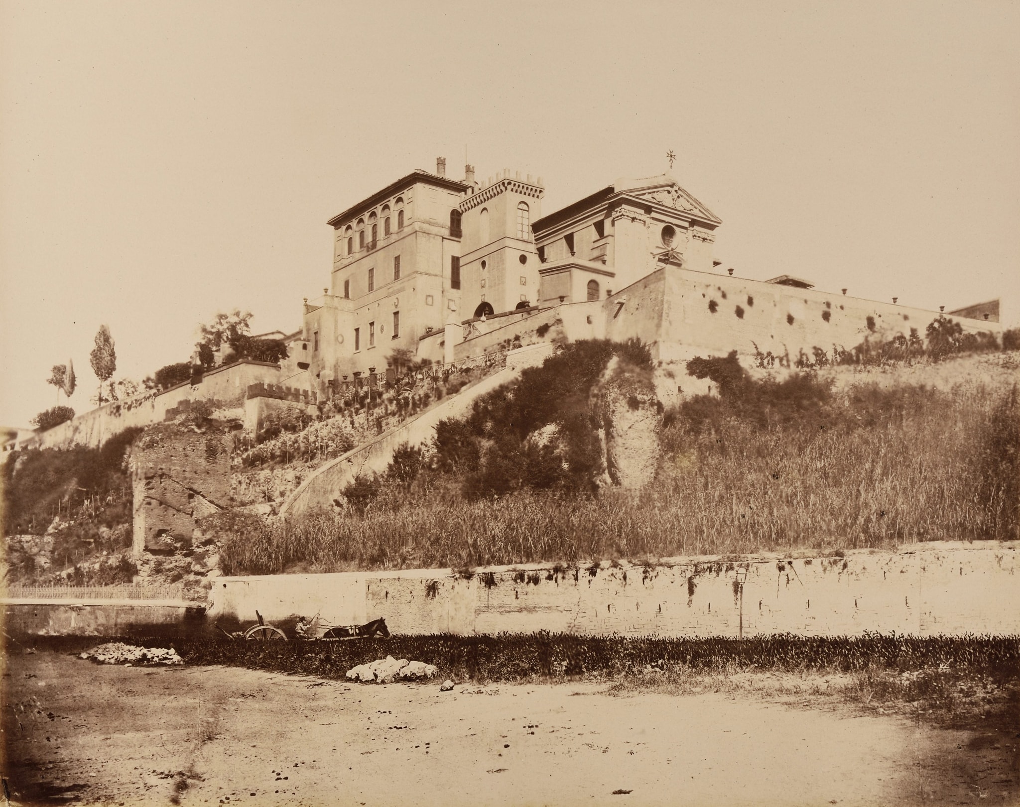 Villa del Sovrano Ordine di Malta all'Aventino, Veduta presa dalla sinistra del Tevere, 1870-1880 