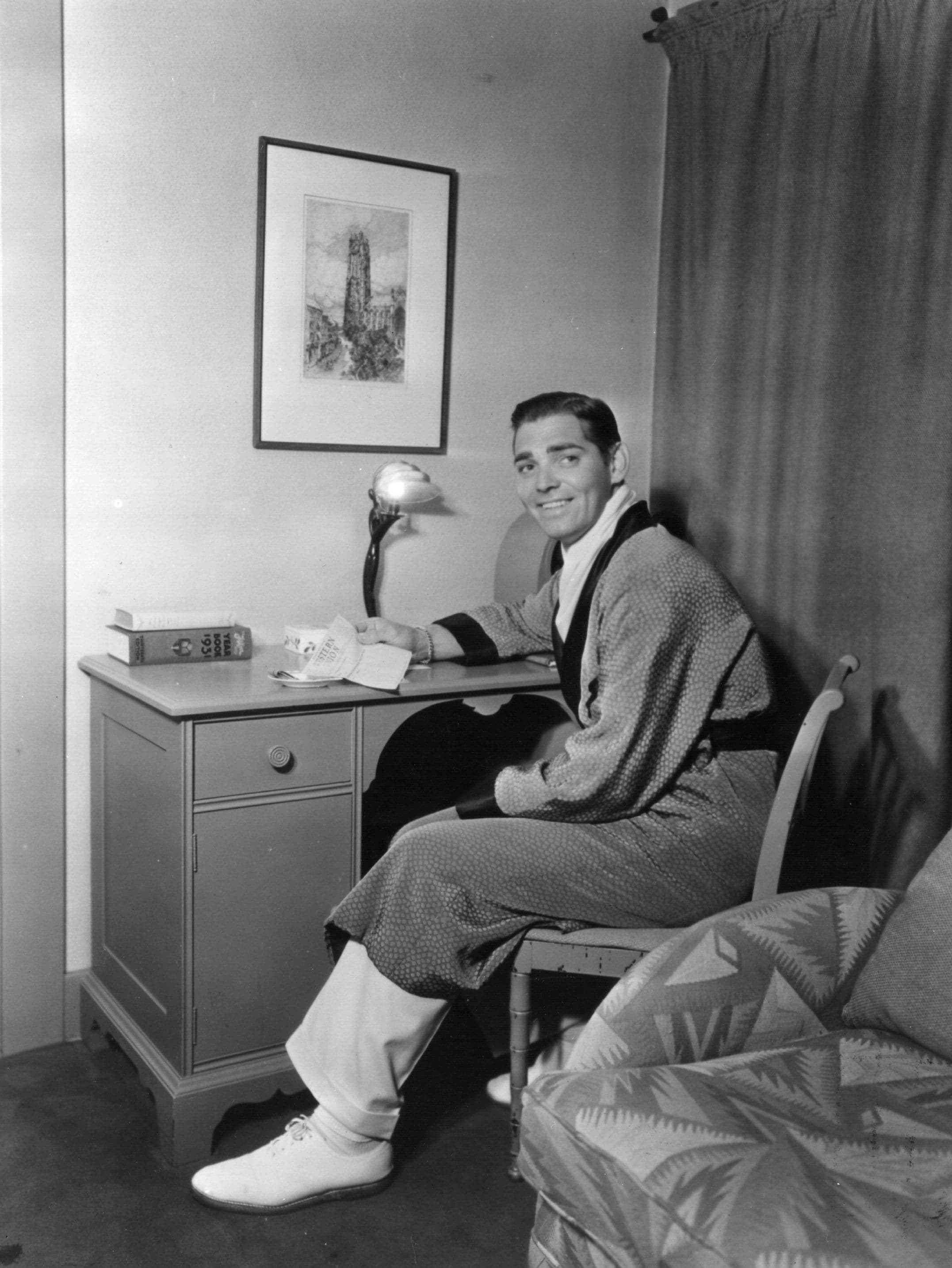 1935. Gable legge le lettere dei fan