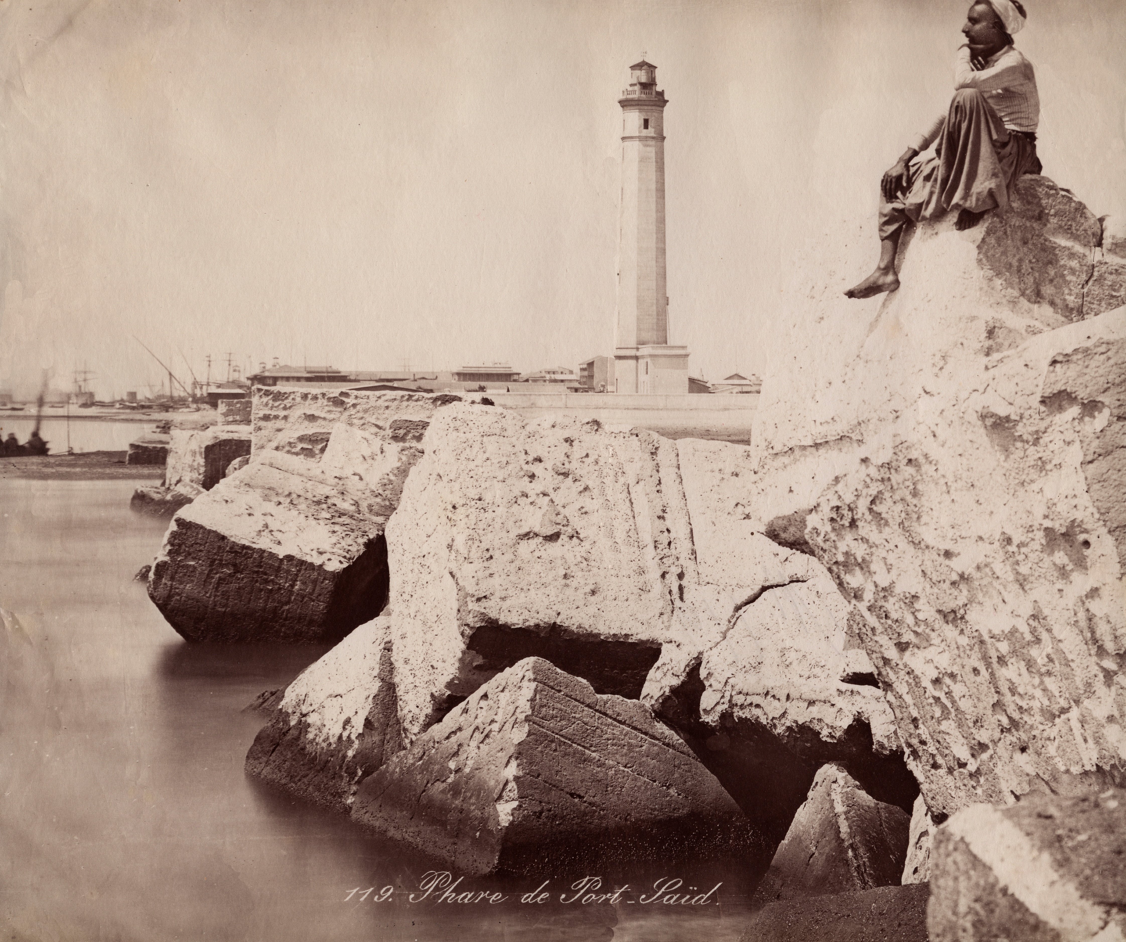 Il faro di Porto Said all'imbocco del Canale, nel 1880 circa