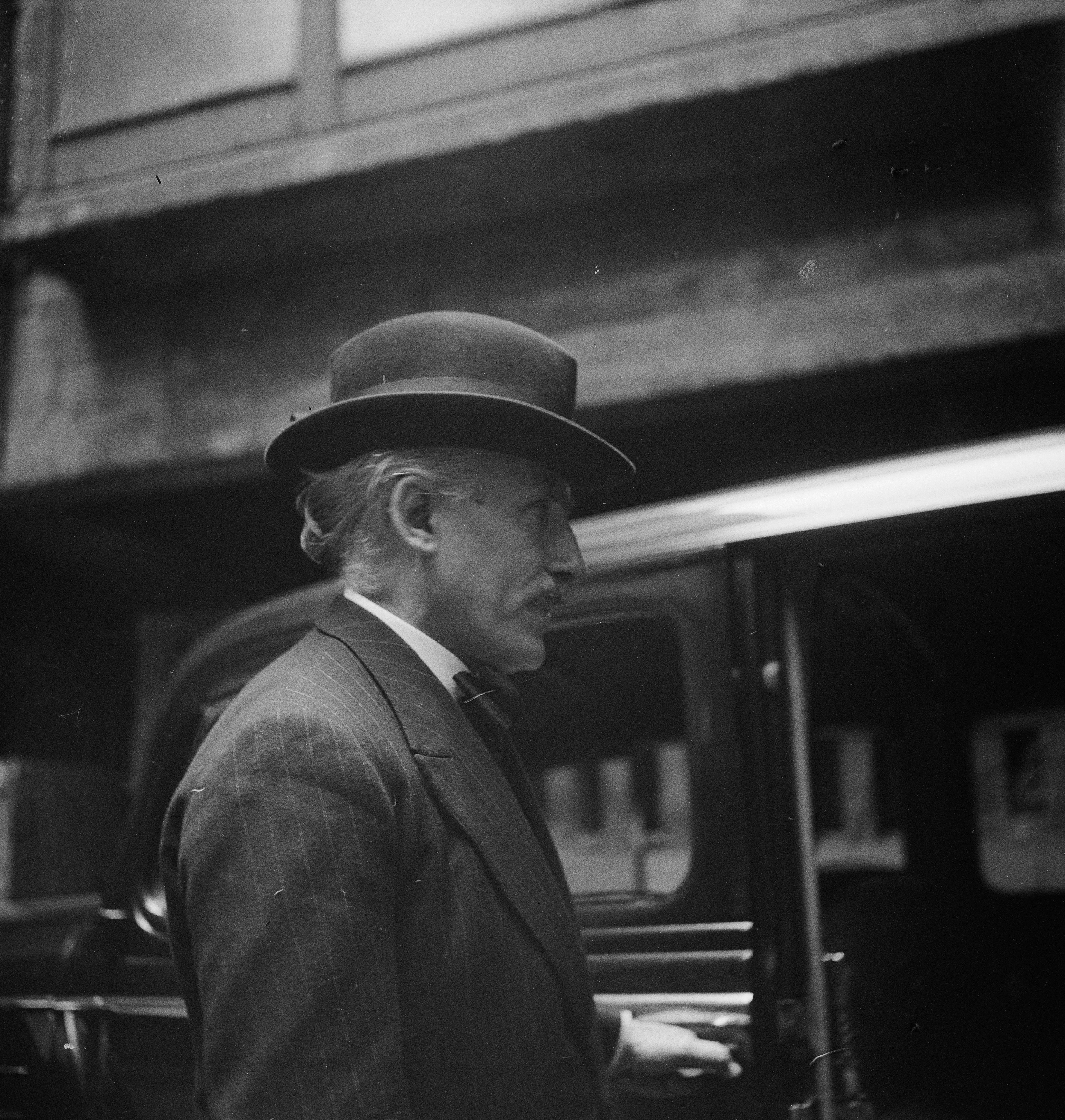 1934. Arturo Toscanini Parigi.