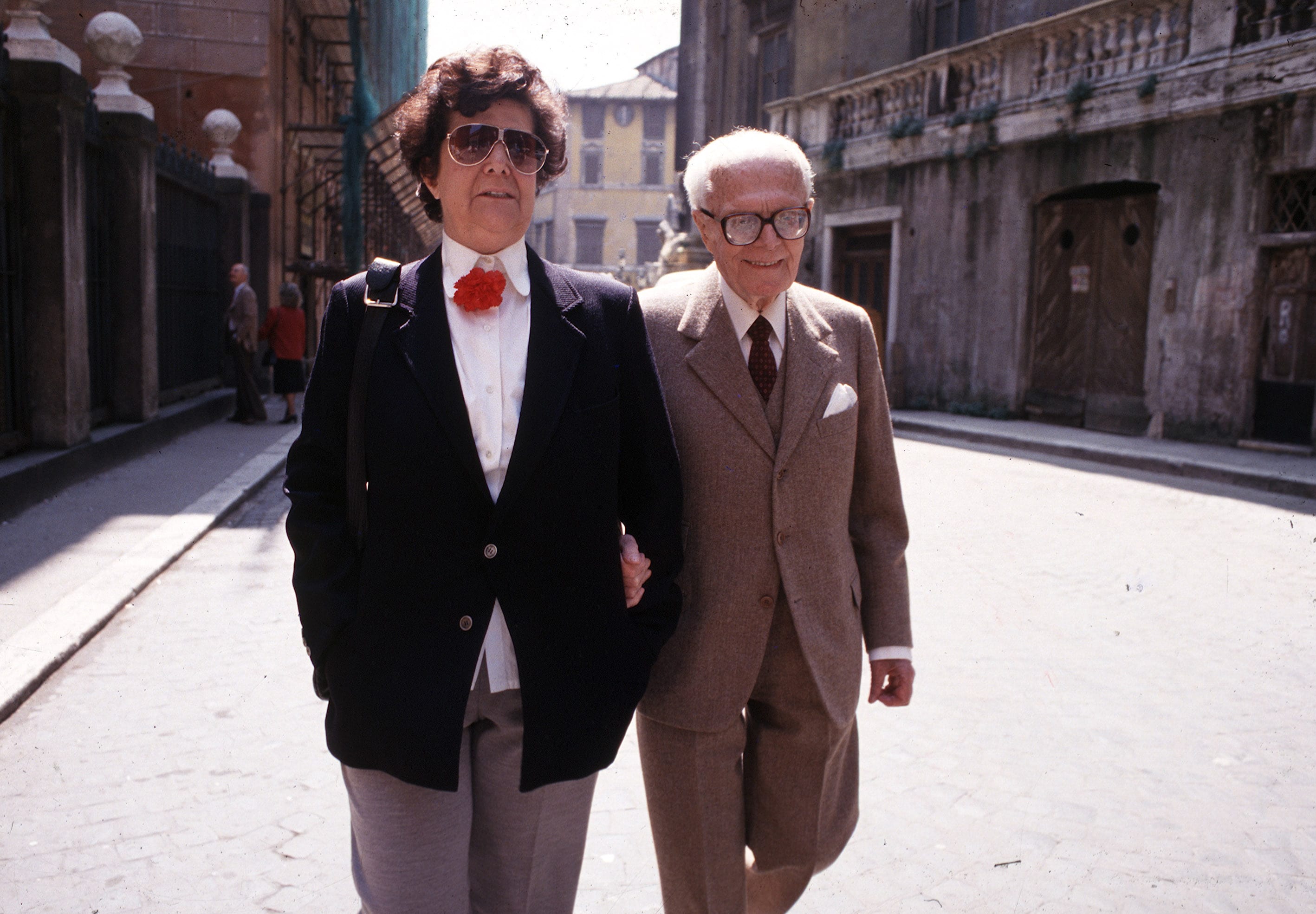 Insieme alla moglie Carla Voltolina, nel 1979