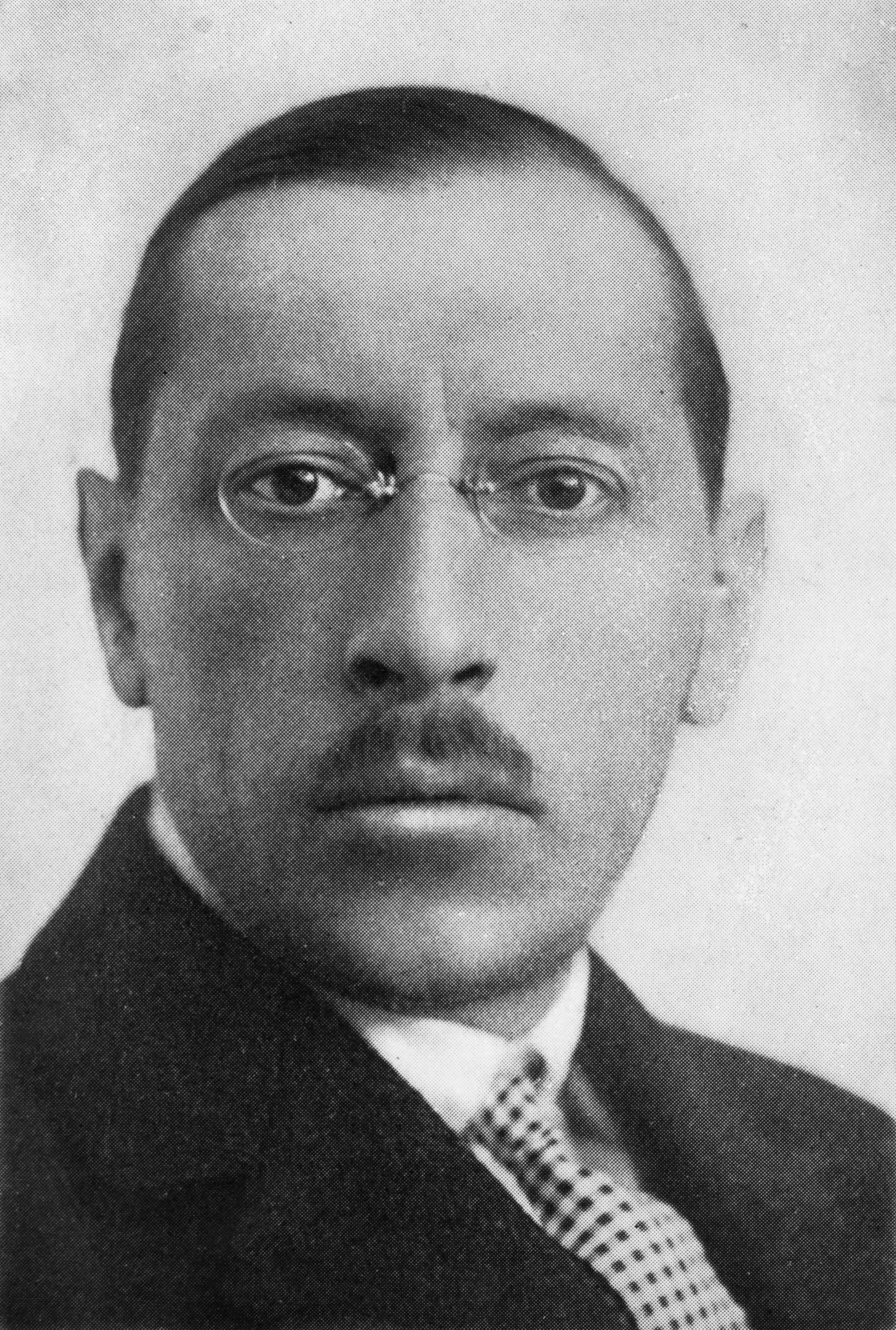 Un ritratto del compositore russo Igor Stravinsky del 1930