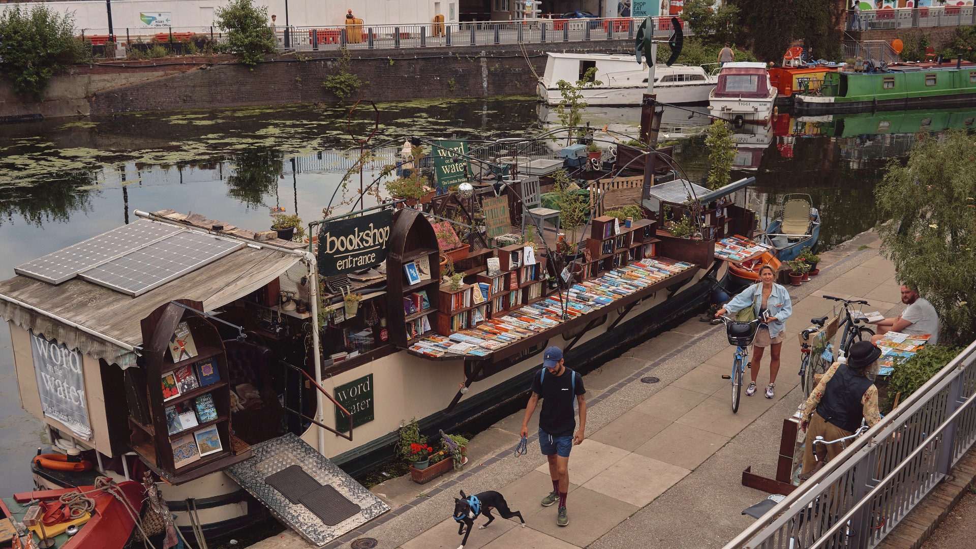 Libreria Word on Water, Londra, Regno Unito